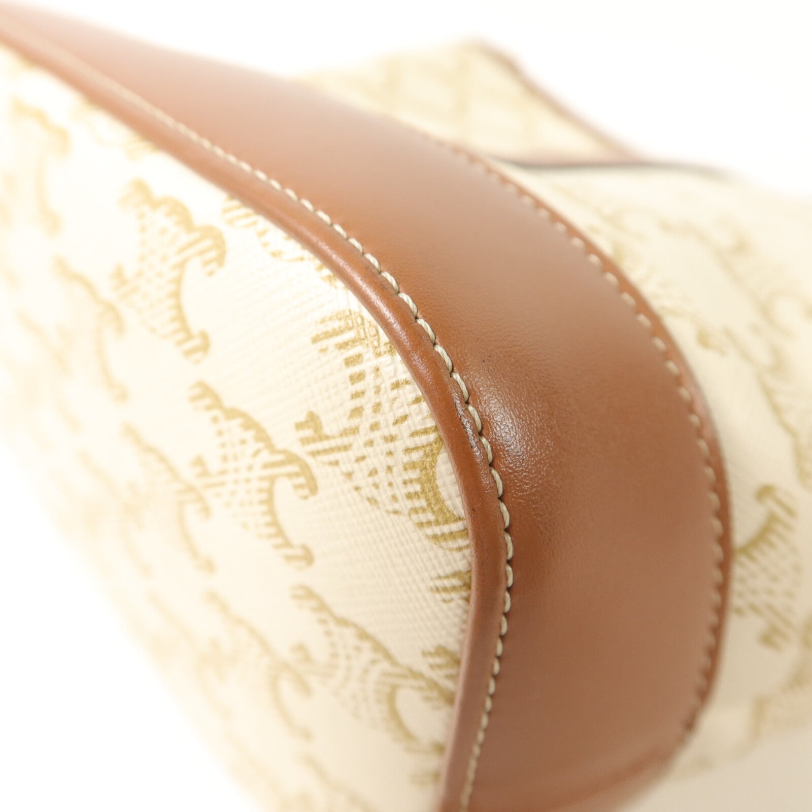 CELINE 塗層帆布Triomphe Bucket Bag Small肩背袋