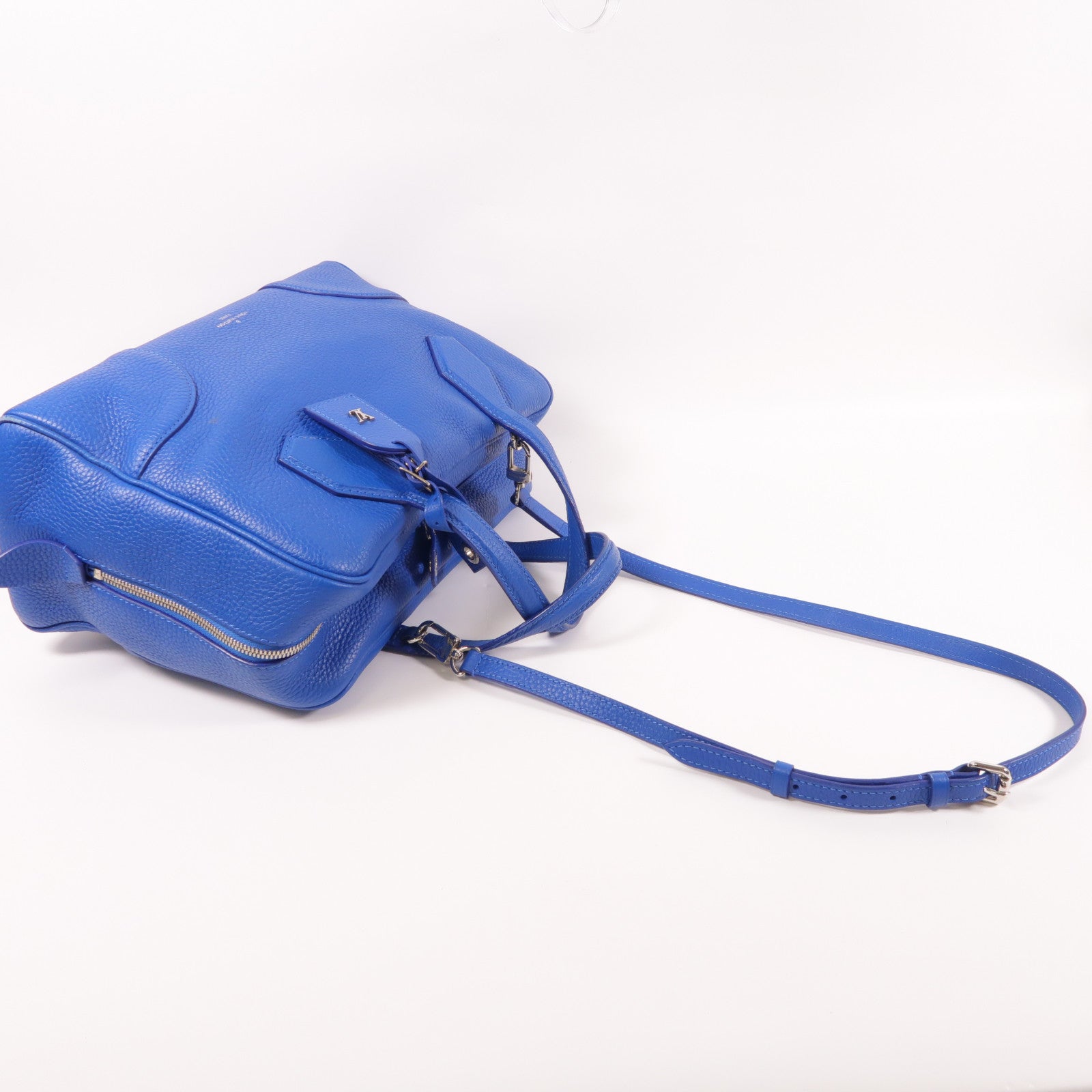 LOUIS VUITTON LV SHW Dora Ultra Soft MM 2 Way Shoulder Bag Calfskin Leather Blue