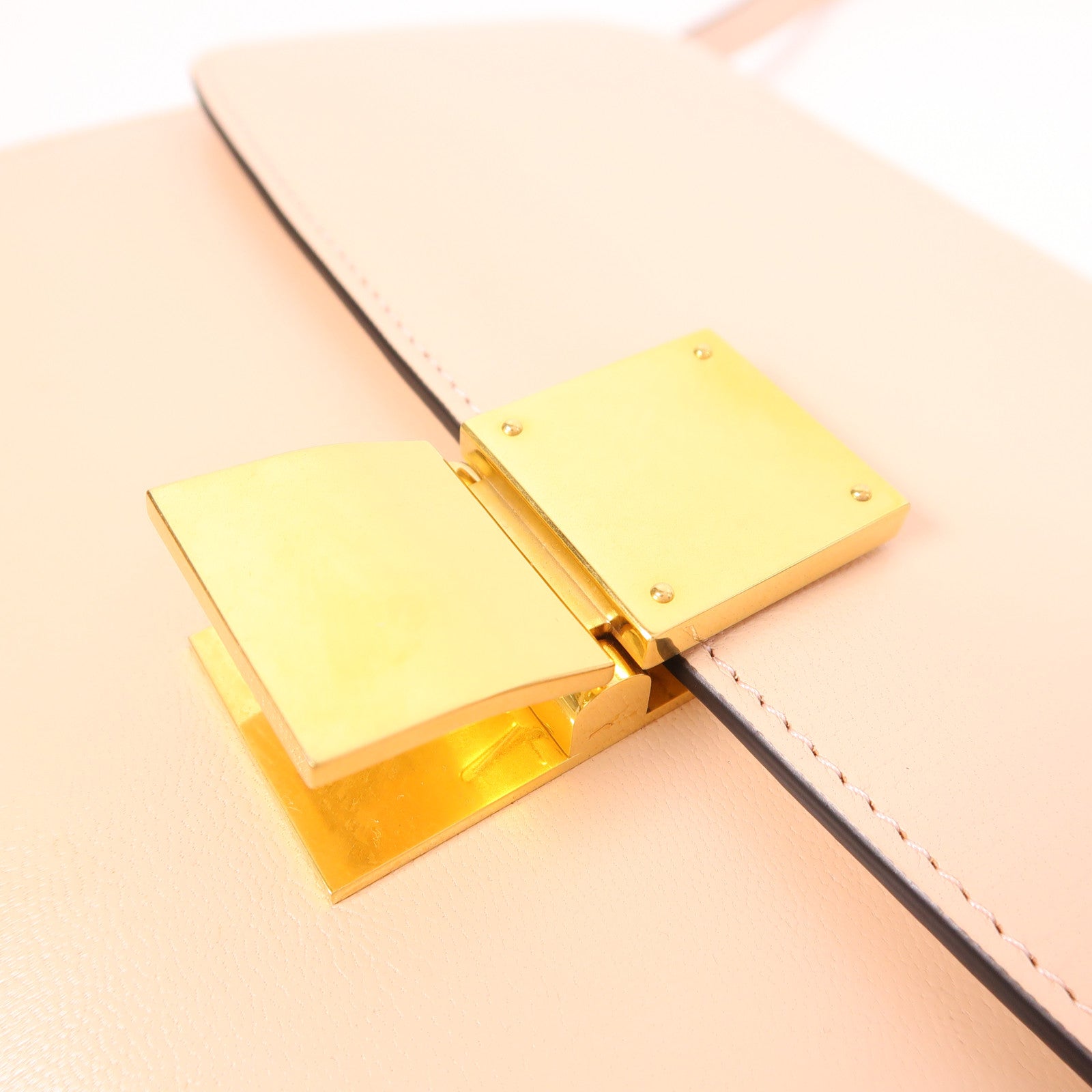 CELINE 【激減優惠】牛皮皮革Classic Box金扣肩背袋