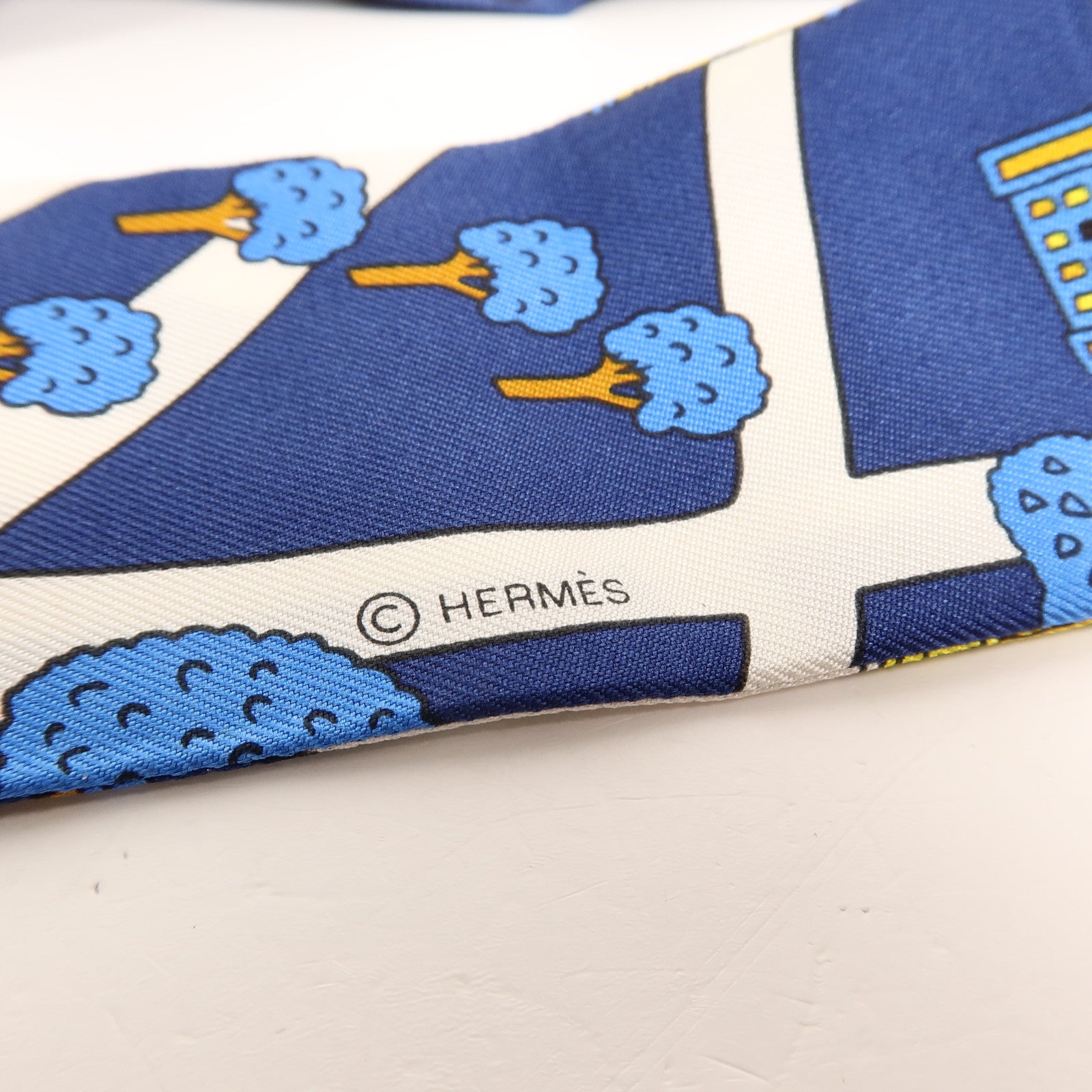HERMES 絲質Twilly絲巾
