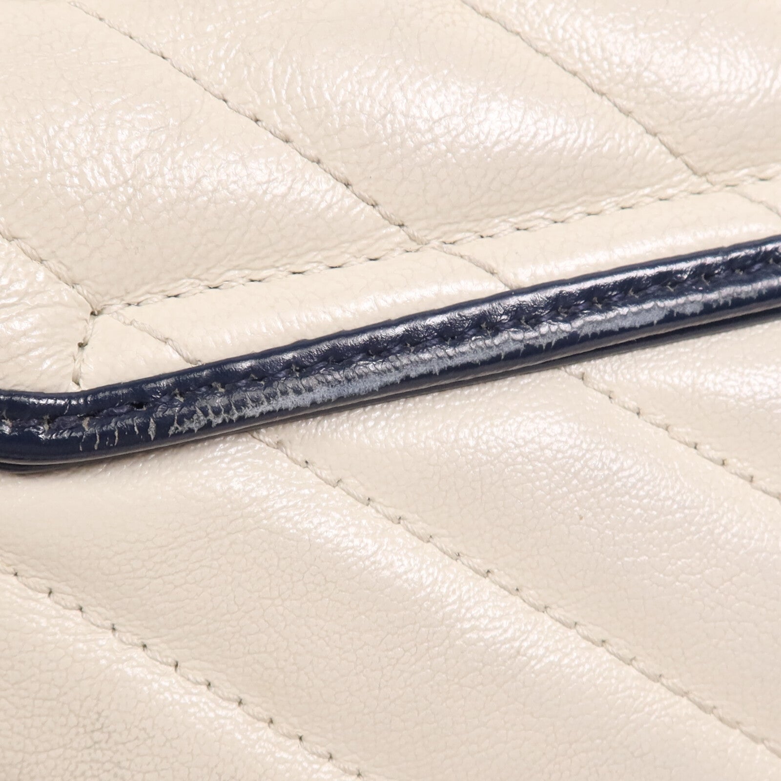 GUCCI 牛皮皮革GG Marmont金扣鏈帶肩背袋