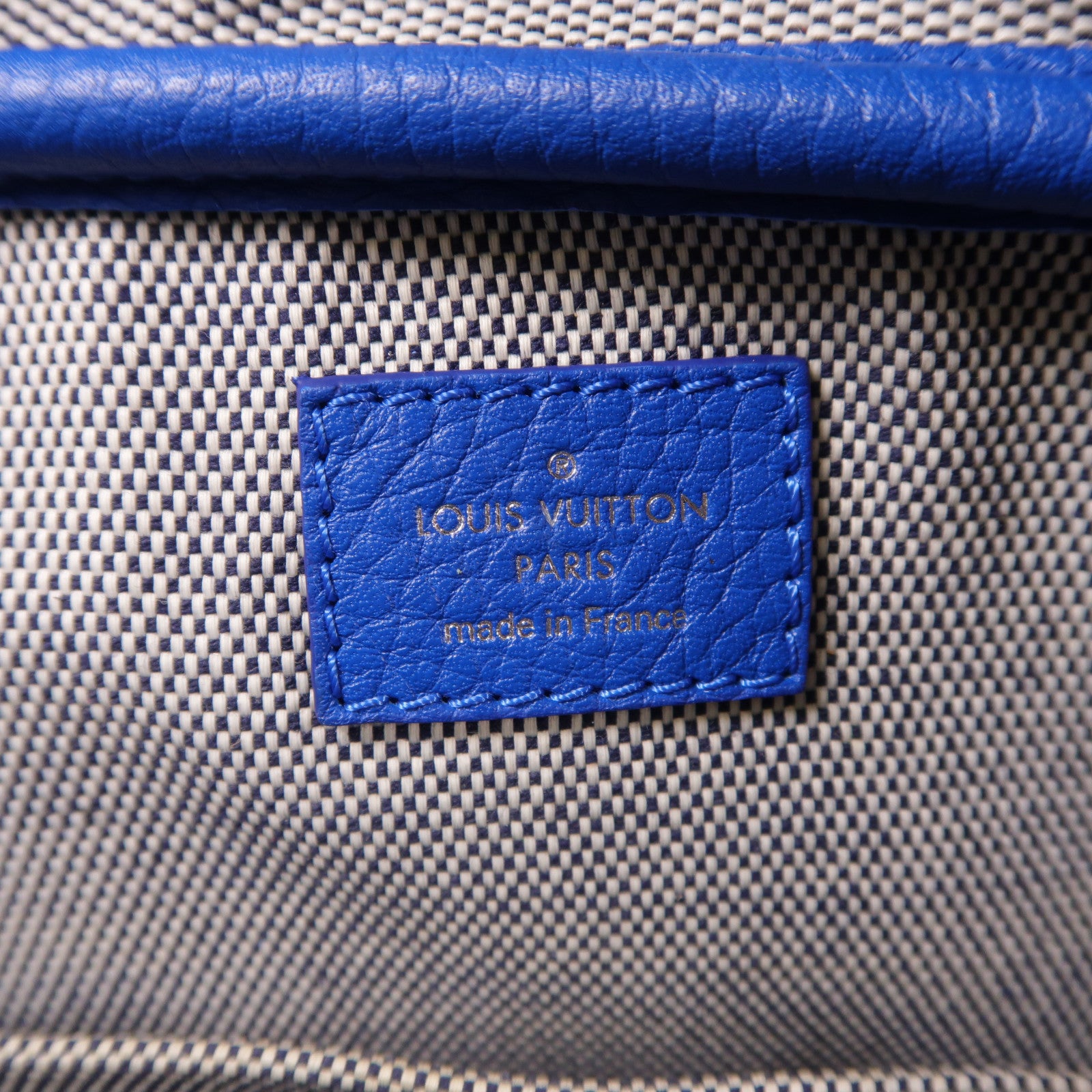 LOUIS VUITTON 牛皮皮革Dora Ultra Soft MM銀扣手挽肩背兩用袋