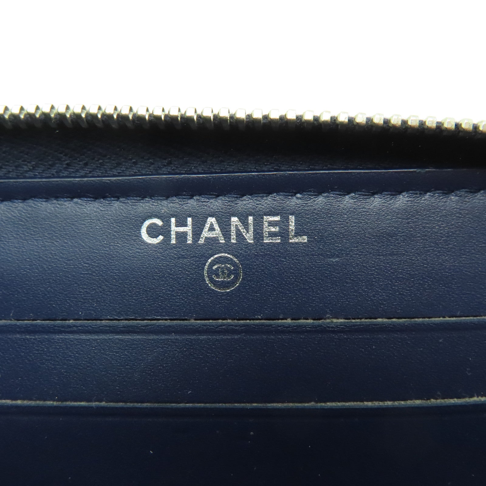 CHANEL 【激減優惠】斜紋Caviar皮革Wallet銀扣錢包深藍色