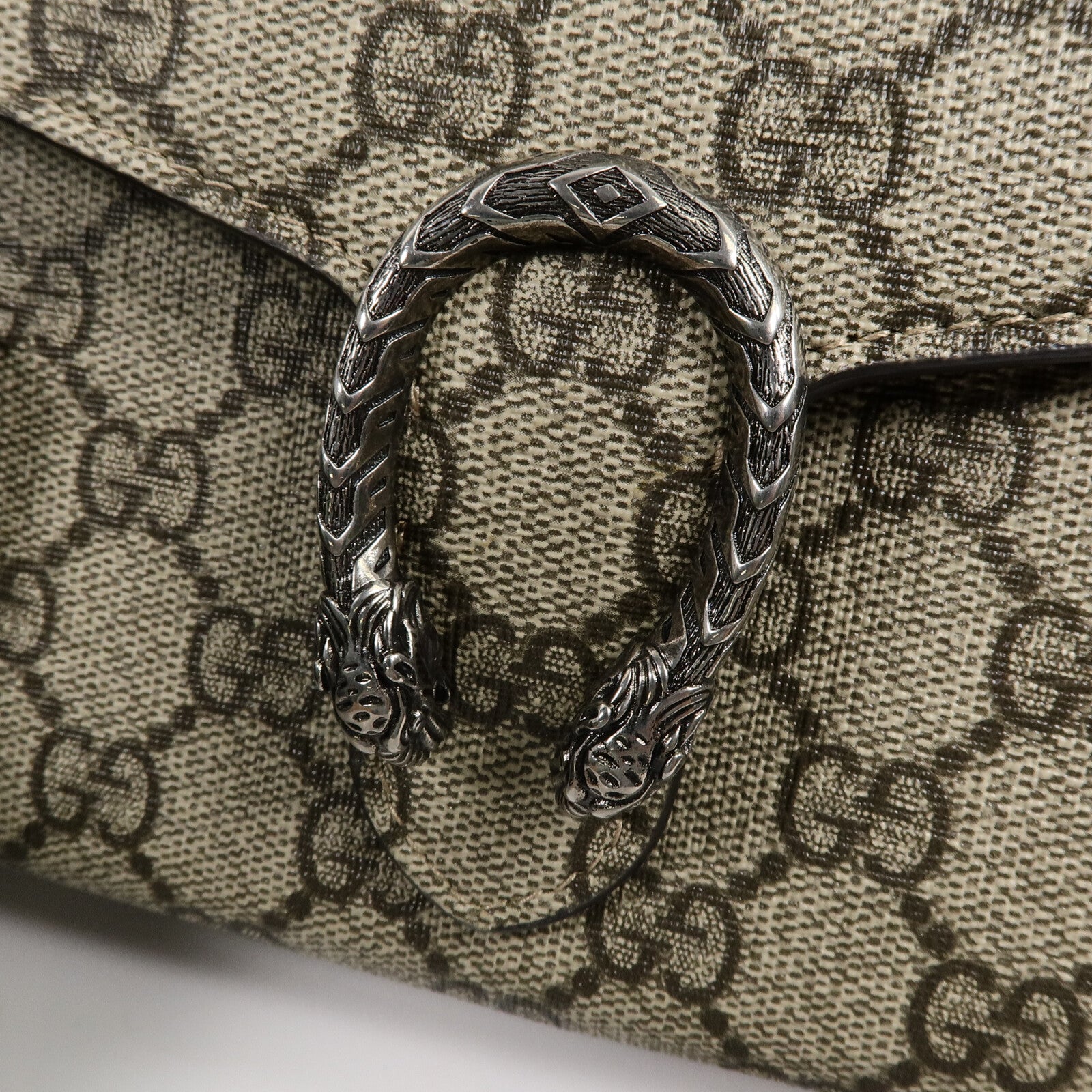 GUCCI 塗層帆布Dionysus Wallet On Chain鏈帶肩背袋