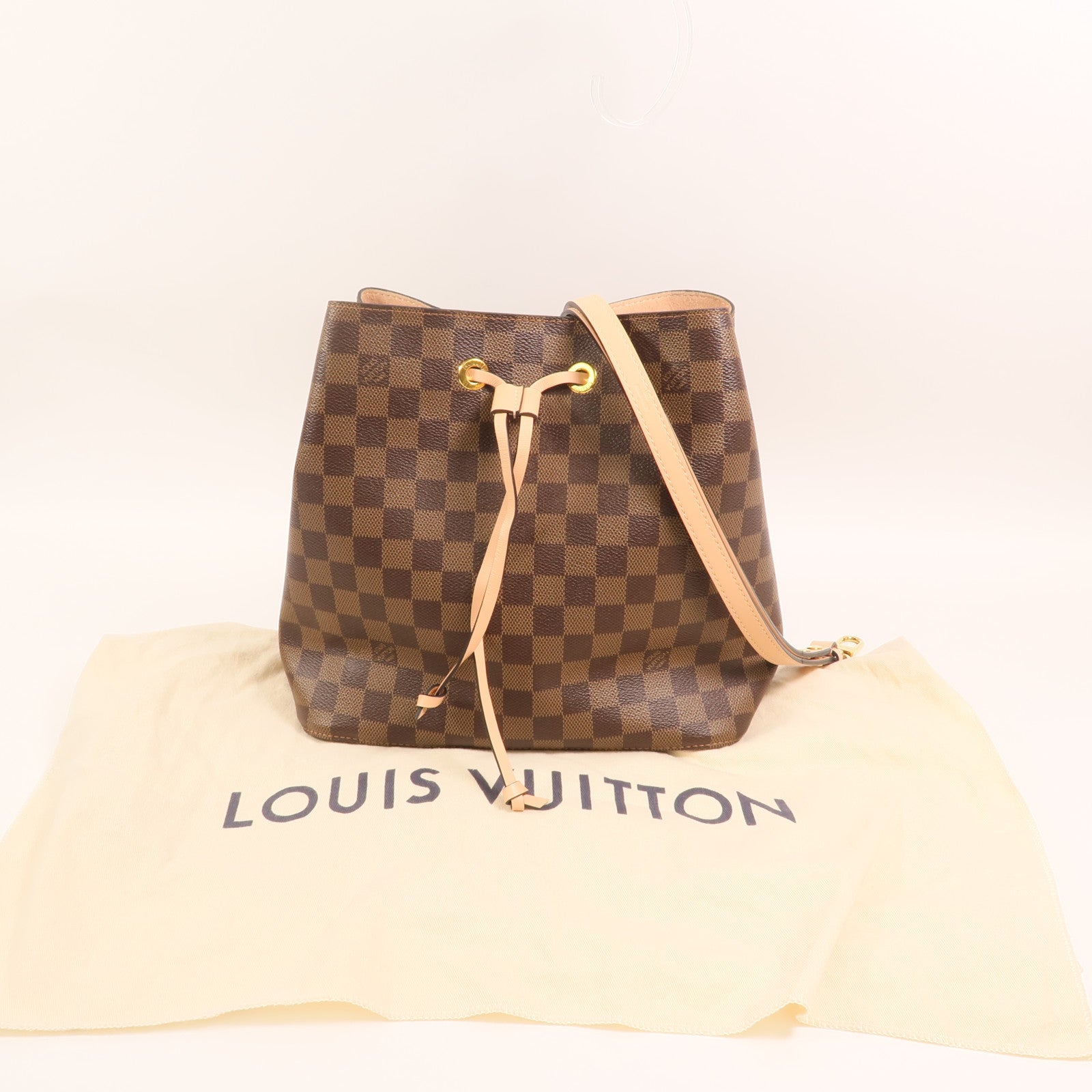 LOUIS VUITTON Damier NeoNoe金扣肩背袋