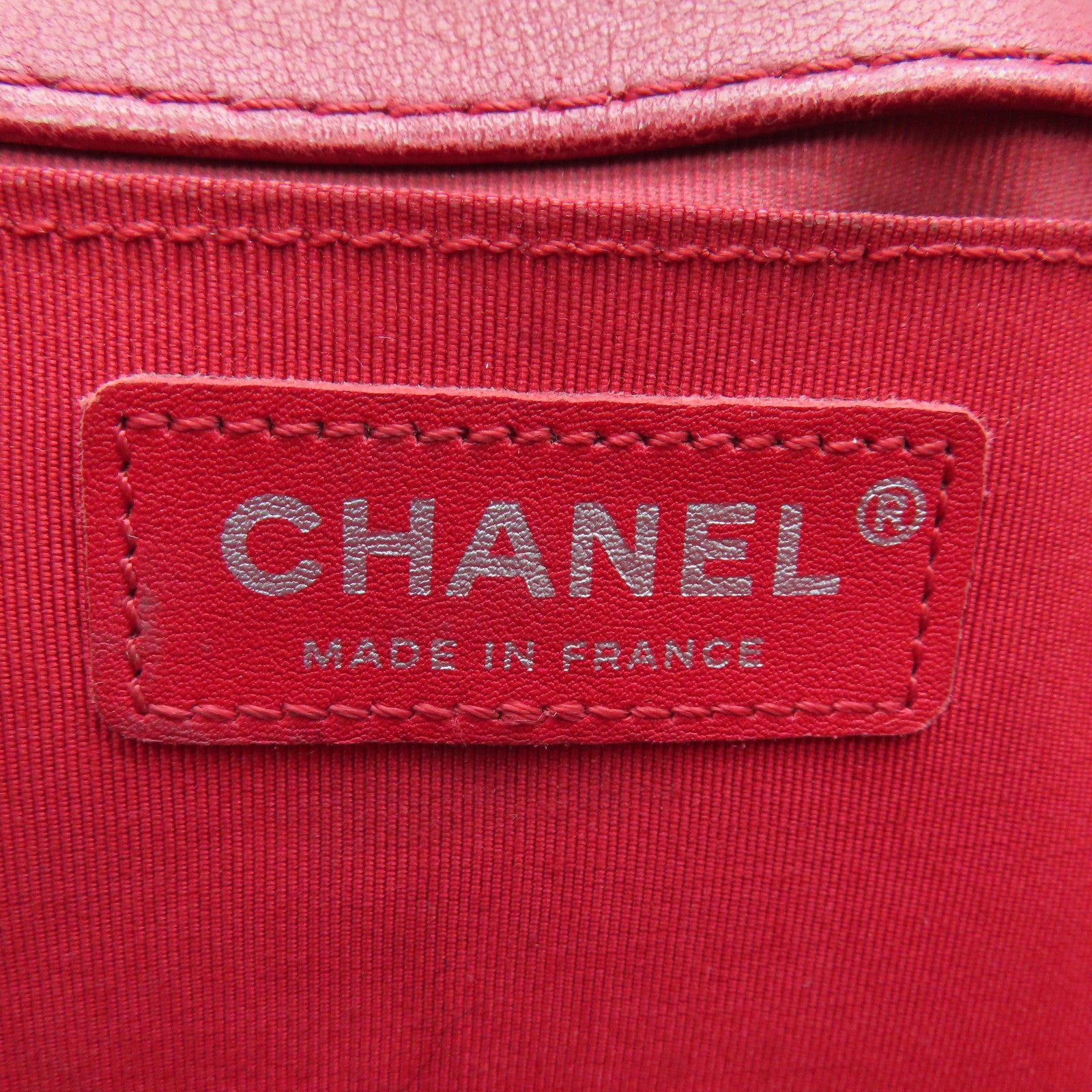 CHANEL 【清倉大減價】菱格羊皮Boy Chanel Shoulder Bag銀扣鏈帶肩背袋黑紅色