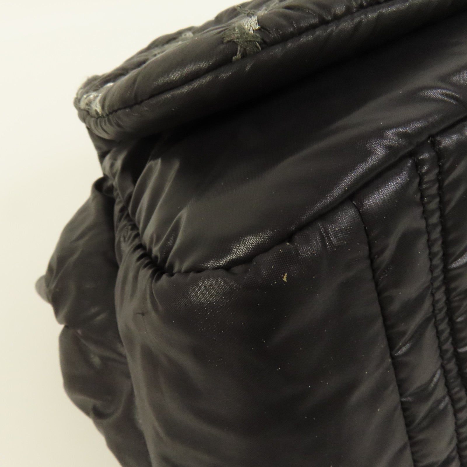 CHANEL 尼龍Chain Shoulder銀扣鏈帶肩背袋