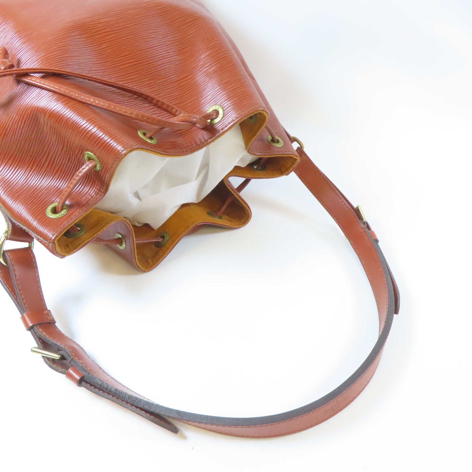 LOUIS VUITTON Epi Petit Noe金扣肩背袋Kenya Brown/啡色