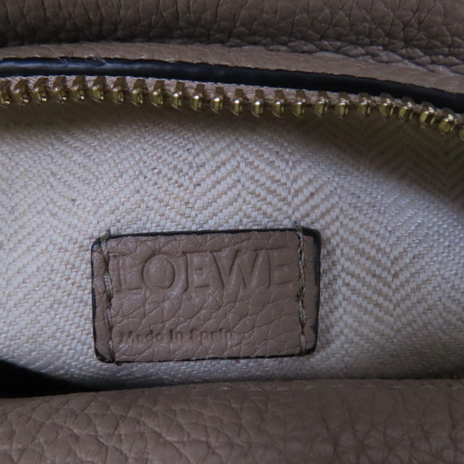 LOEWE 牛皮皮革Mini Puzzle金扣手挽肩背兩用袋