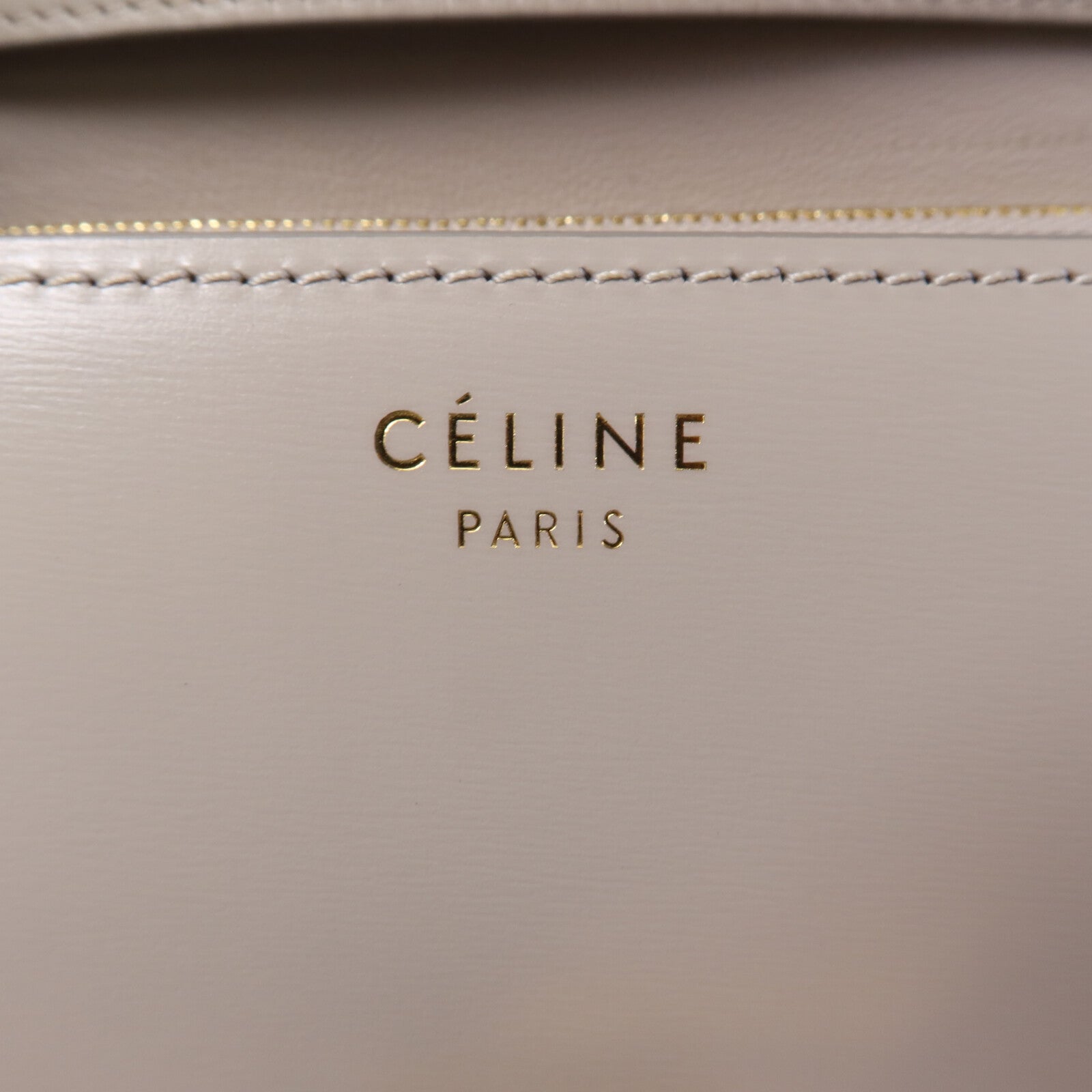 CELINE 牛皮皮革Box Medium肩背袋