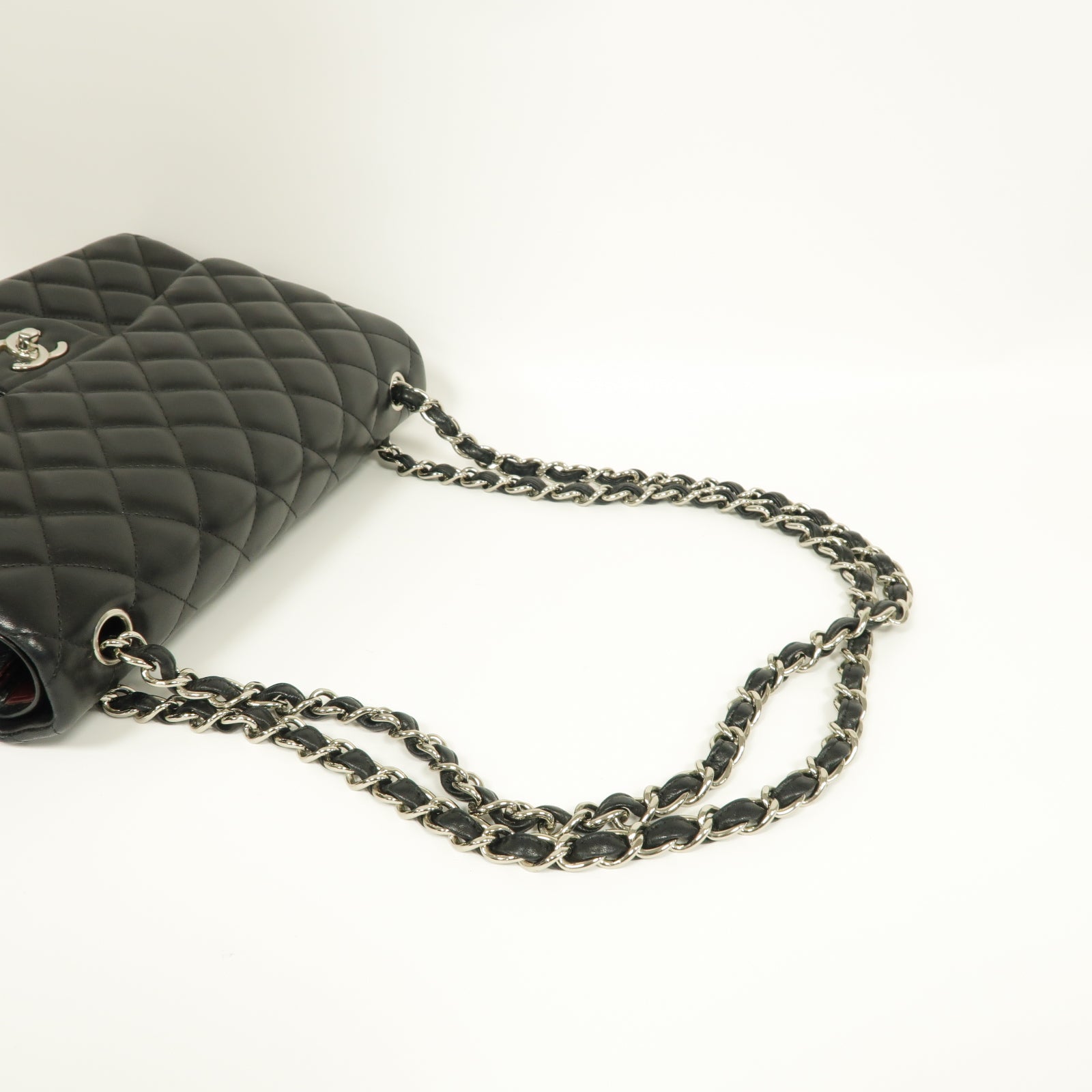 CHANEL **【激減優惠】菱格羊皮皮革Classic銀扣鏈帶肩背袋黒色