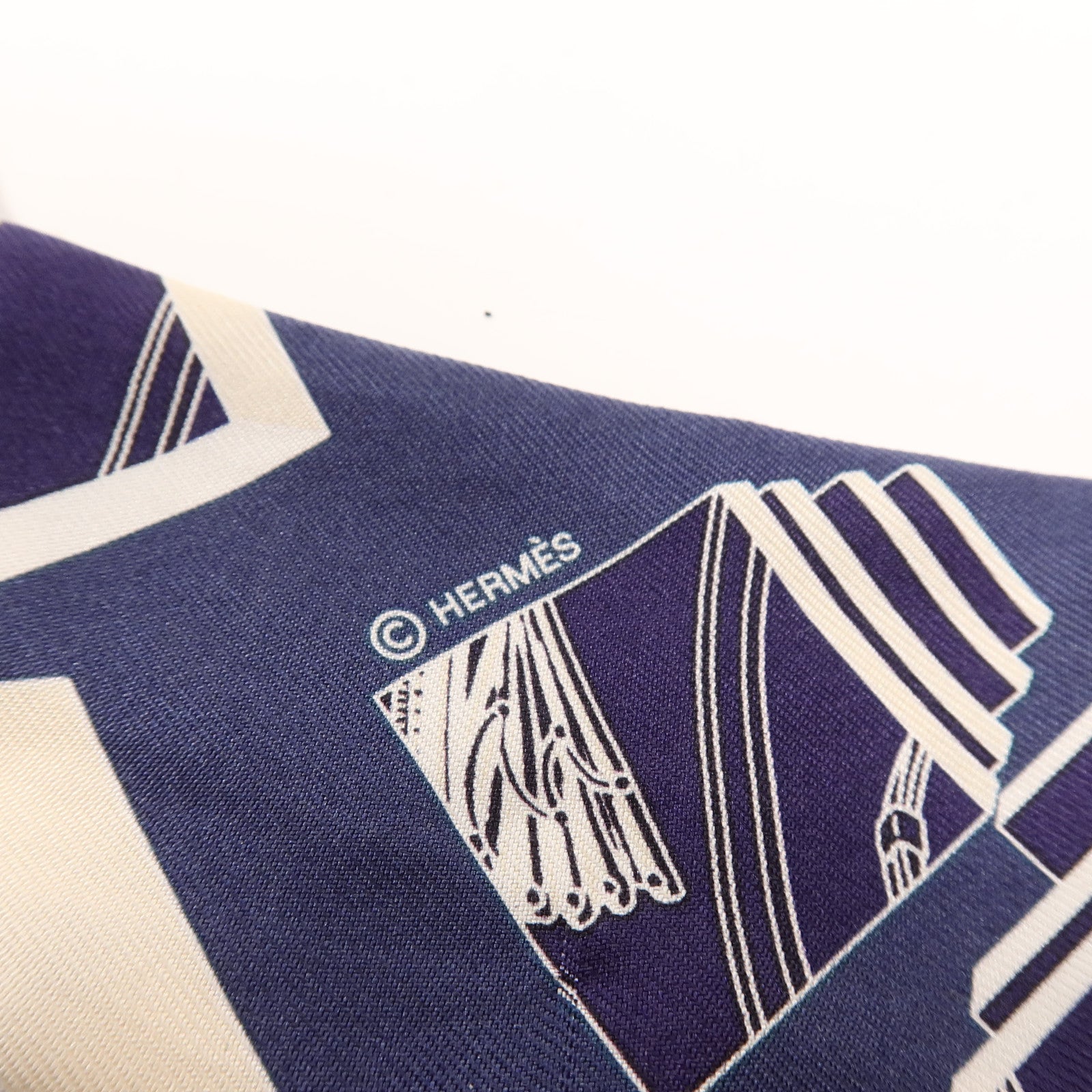 HERMES 絲質Twilly絲巾
