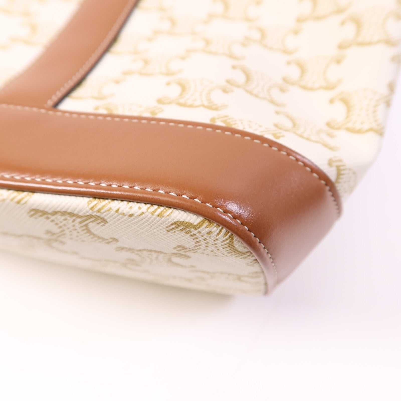 CELINE 塗層帆布Triomphe Small Bucket金扣肩背袋