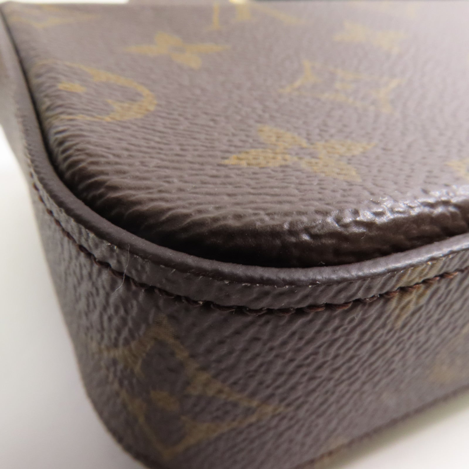 LOUIS VUITTON Monogram Felicie Strap & Go金扣肩背袋