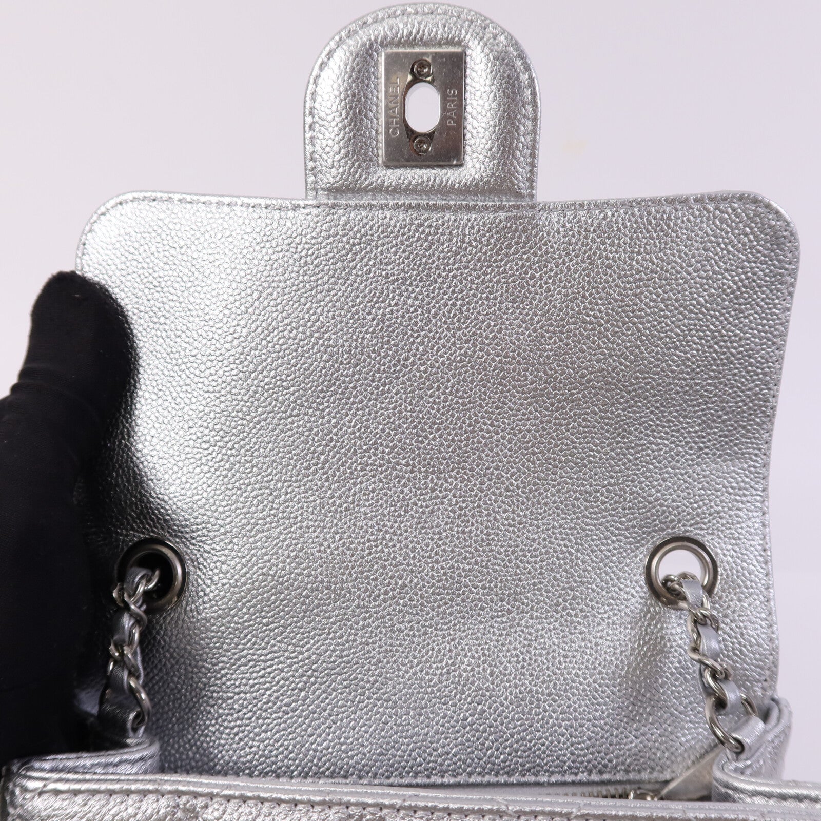 LOUIS VUITTON 牛皮皮革Mini Classic 17銀扣鏈帶肩背袋