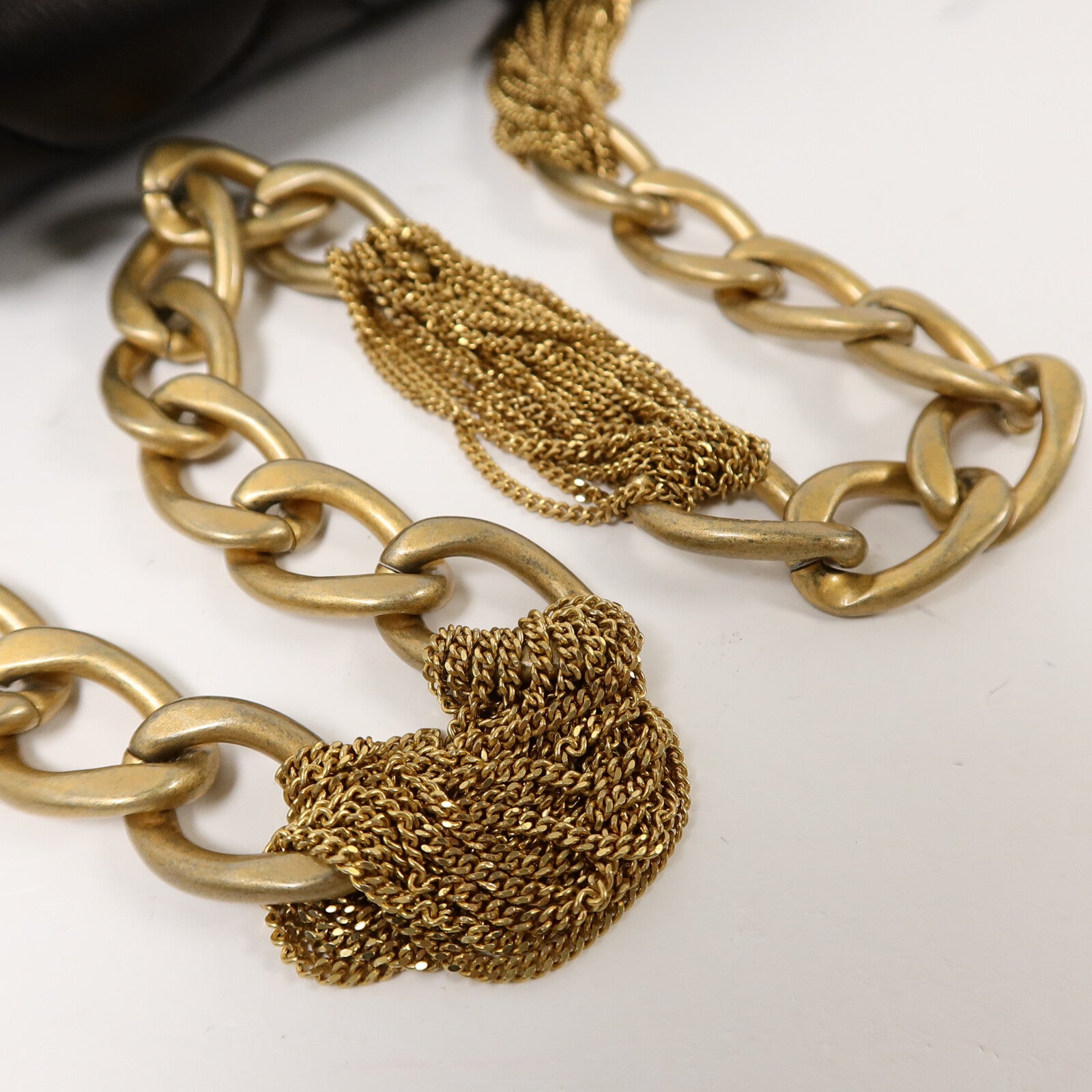 CHANEL 羊皮皮革Chain Shoulder Bag鏈帶肩背袋