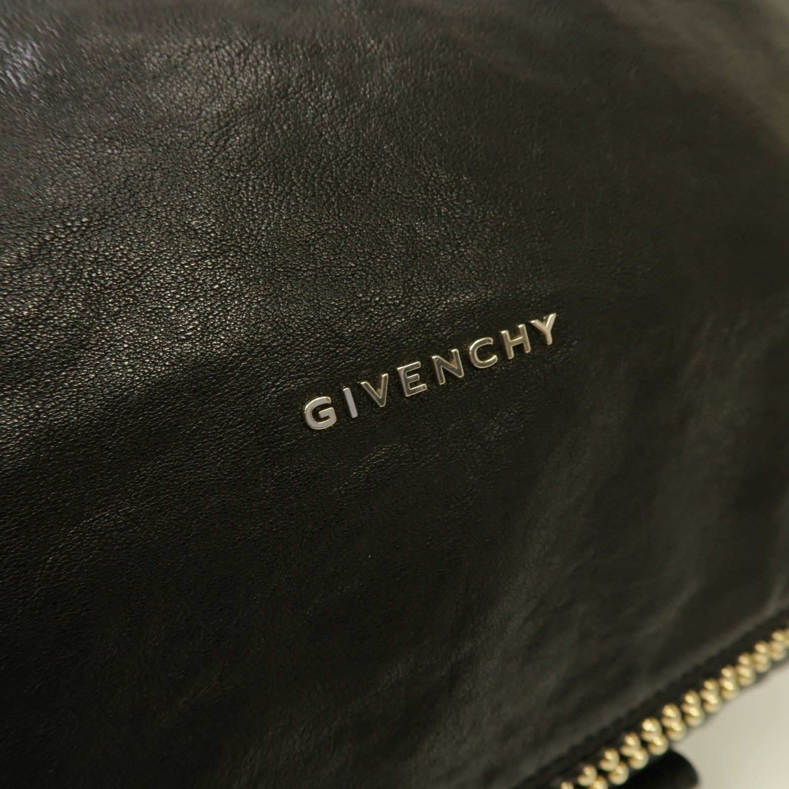 GIVENCHY 【激減優惠】皮革Pandora金扣手挽肩背兩用袋黒色