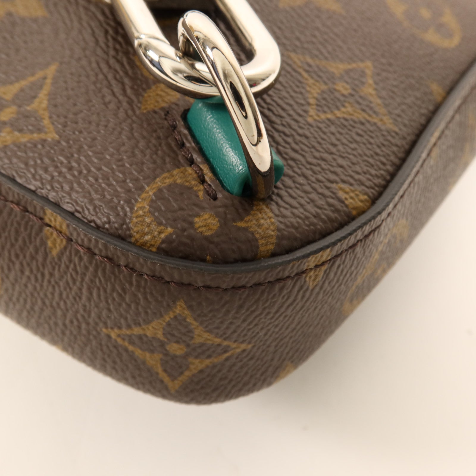 LOUIS VUITTON Monogram Macassar Avenue Slingbga銀扣肩背袋