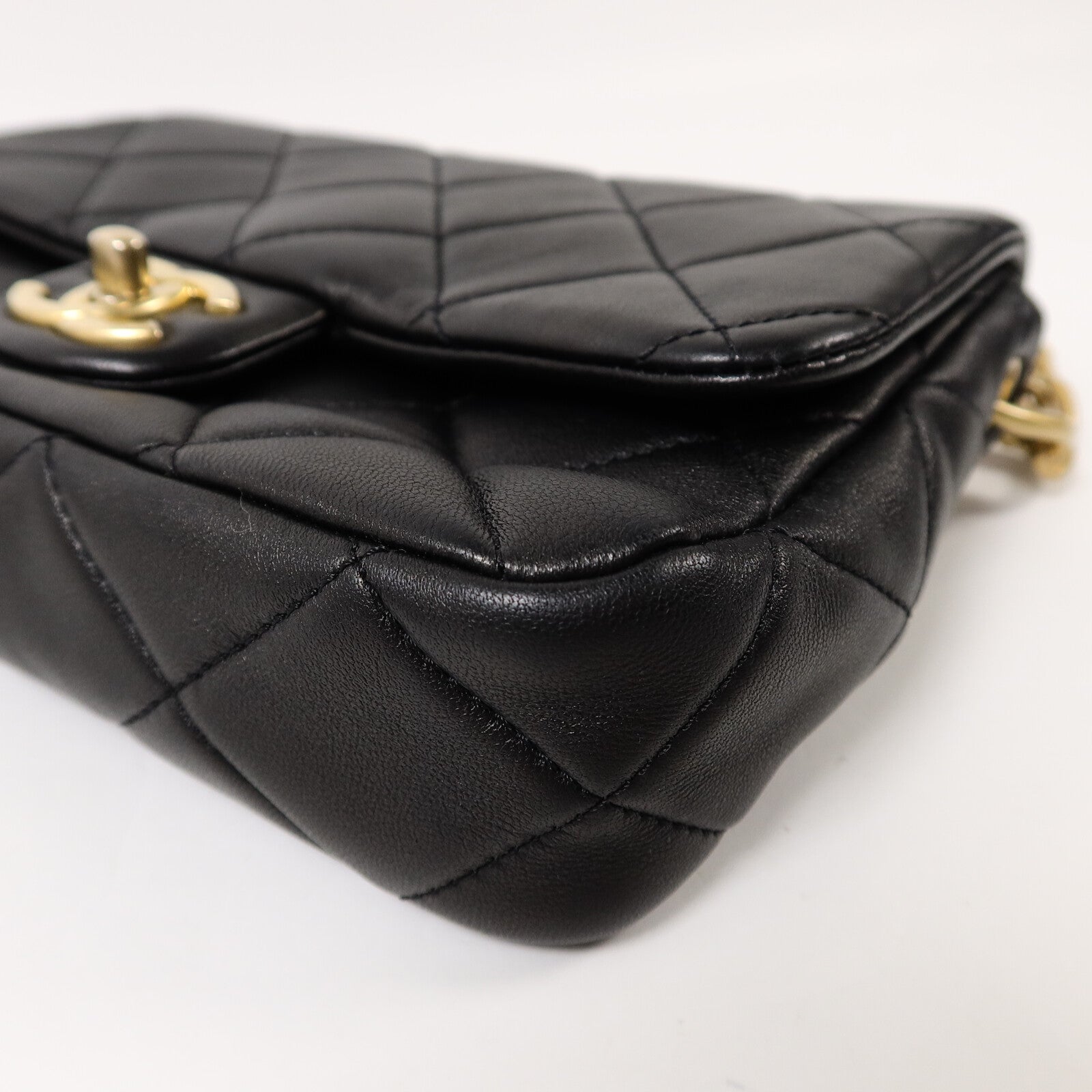 CHANEL 羊皮皮革Chain Shoulder Bag鏈帶肩背袋