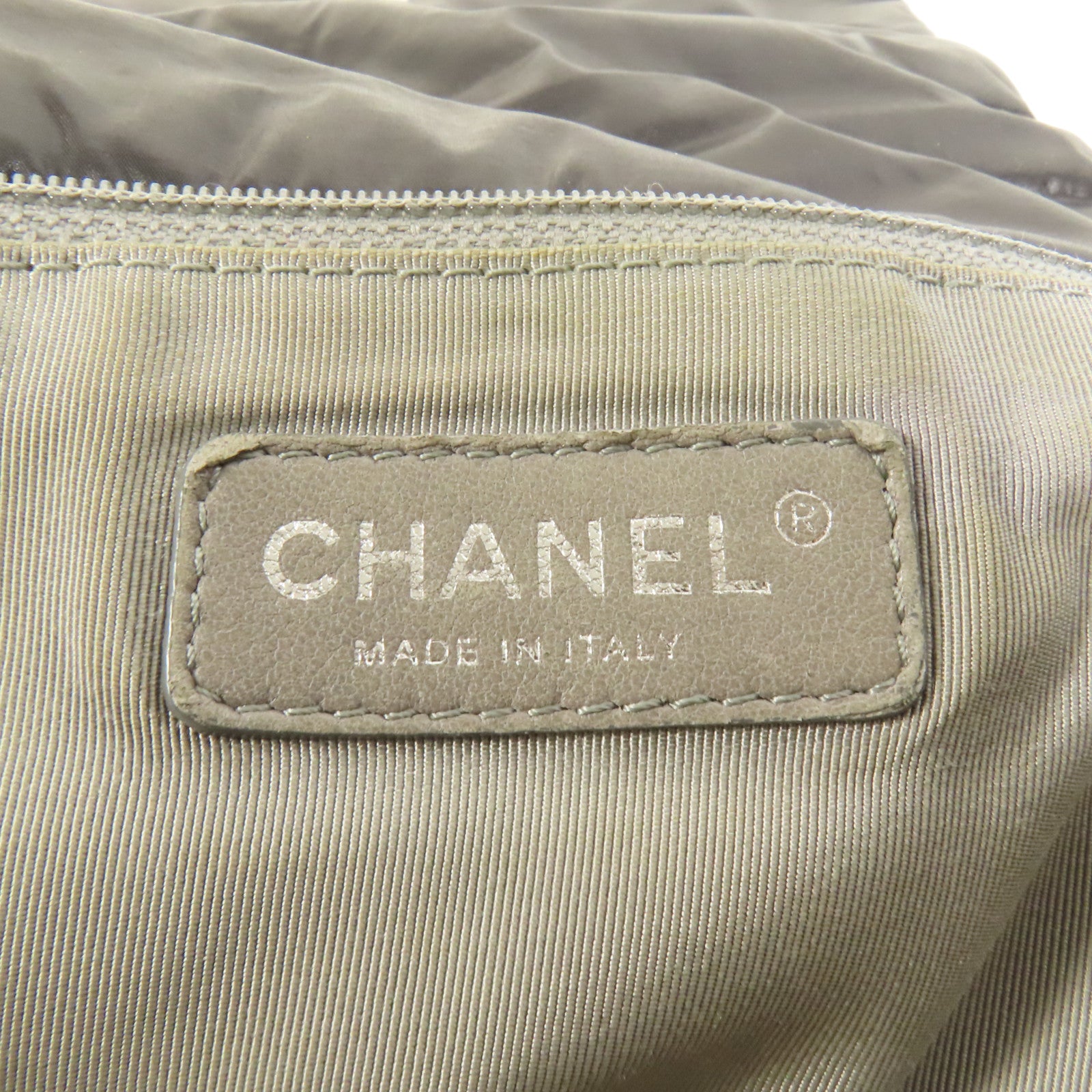 CHANEL 尼龍Chain Shoulder銀扣鏈帶肩背袋