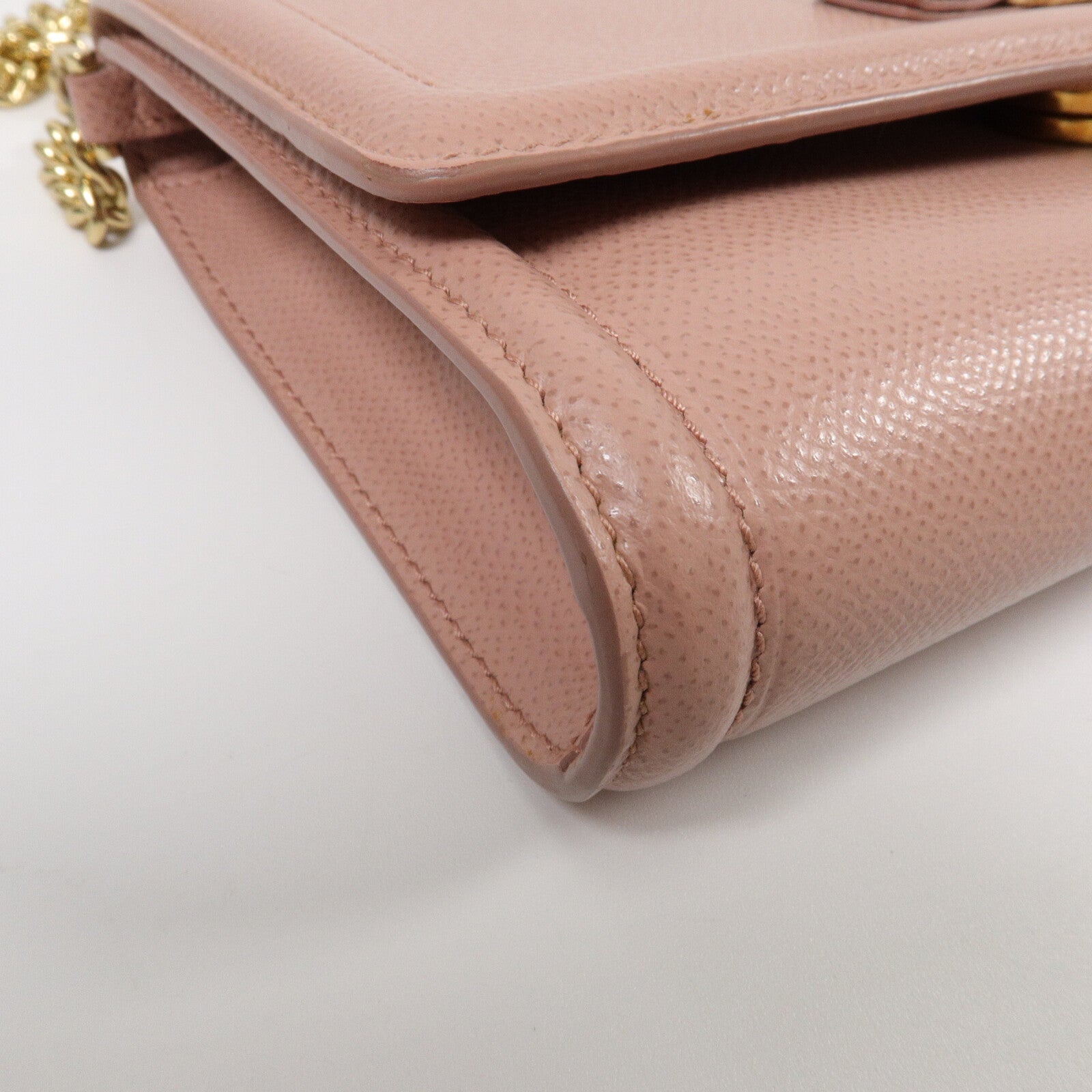 Salvatore Ferragamo 牛皮皮革Vara Bow Woc鏈帶肩背袋