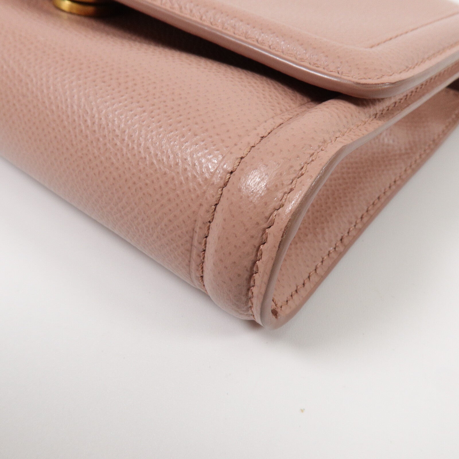 Salvatore Ferragamo 牛皮皮革Vara Bow Woc鏈帶肩背袋
