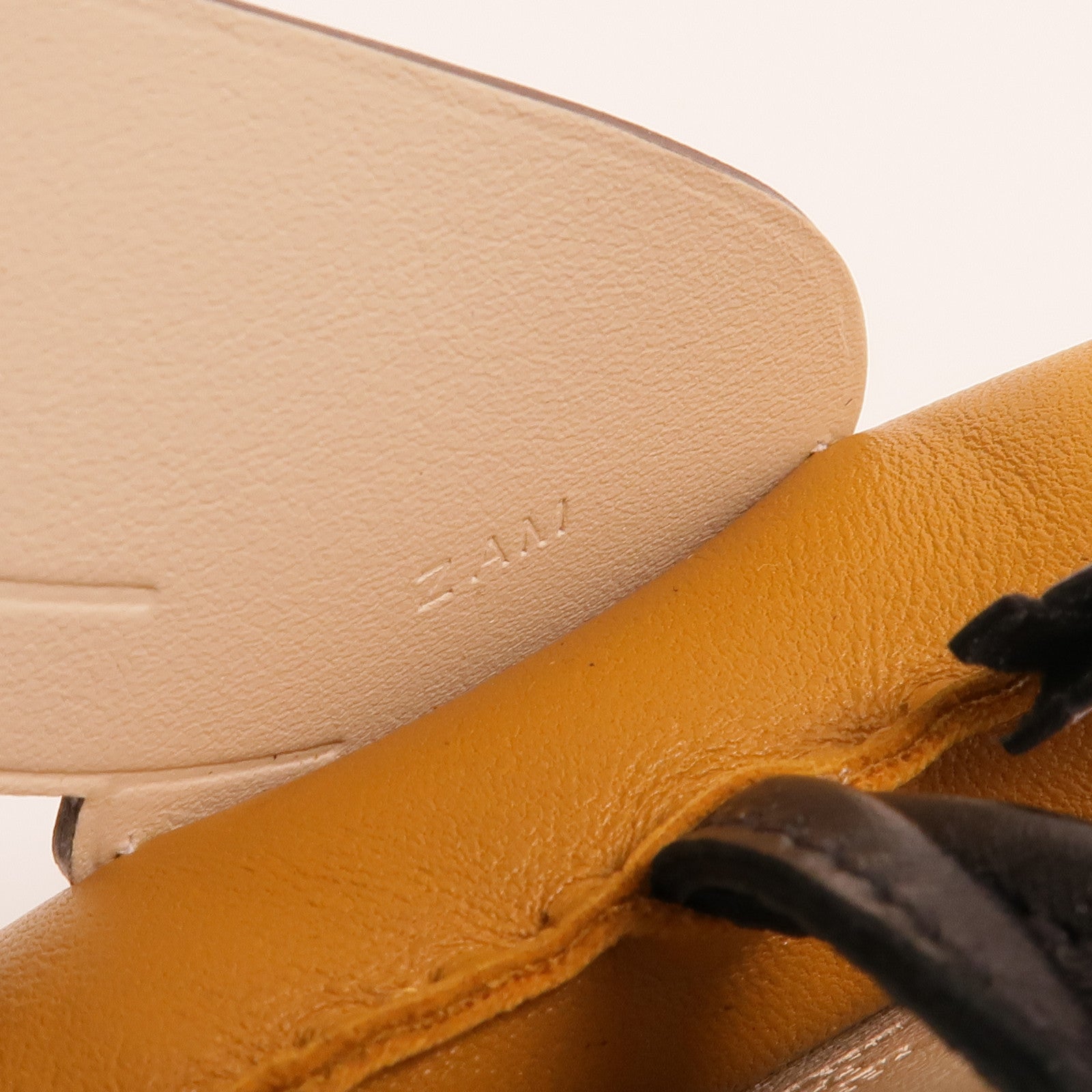 HERMES 【激減優惠】Milo/Swift皮革Rodeo Pegase MM掛飾Sesame/Nata/Noir