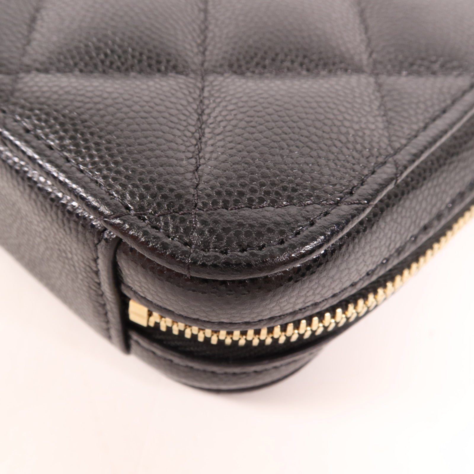 CHANEL 牛皮皮革Chain Shoulder金扣鏈帶肩背袋