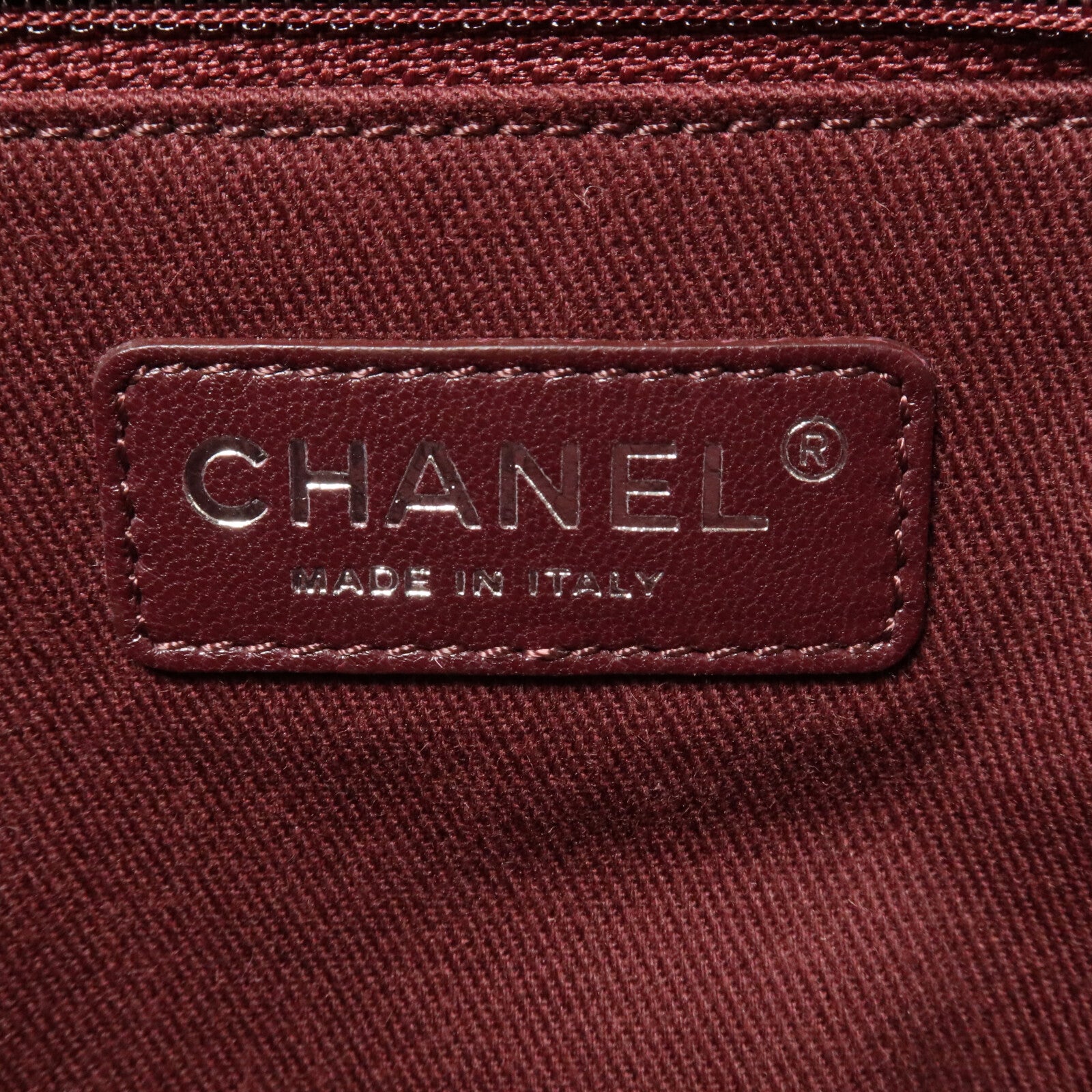 CHANEL 牛皮皮革Chain Shoulder鏈帶肩背袋