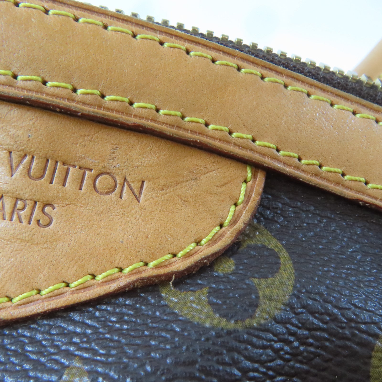 LOUIS VUITTON 【激減優惠】Monogram Tivoli GM金扣手挽袋啡色
