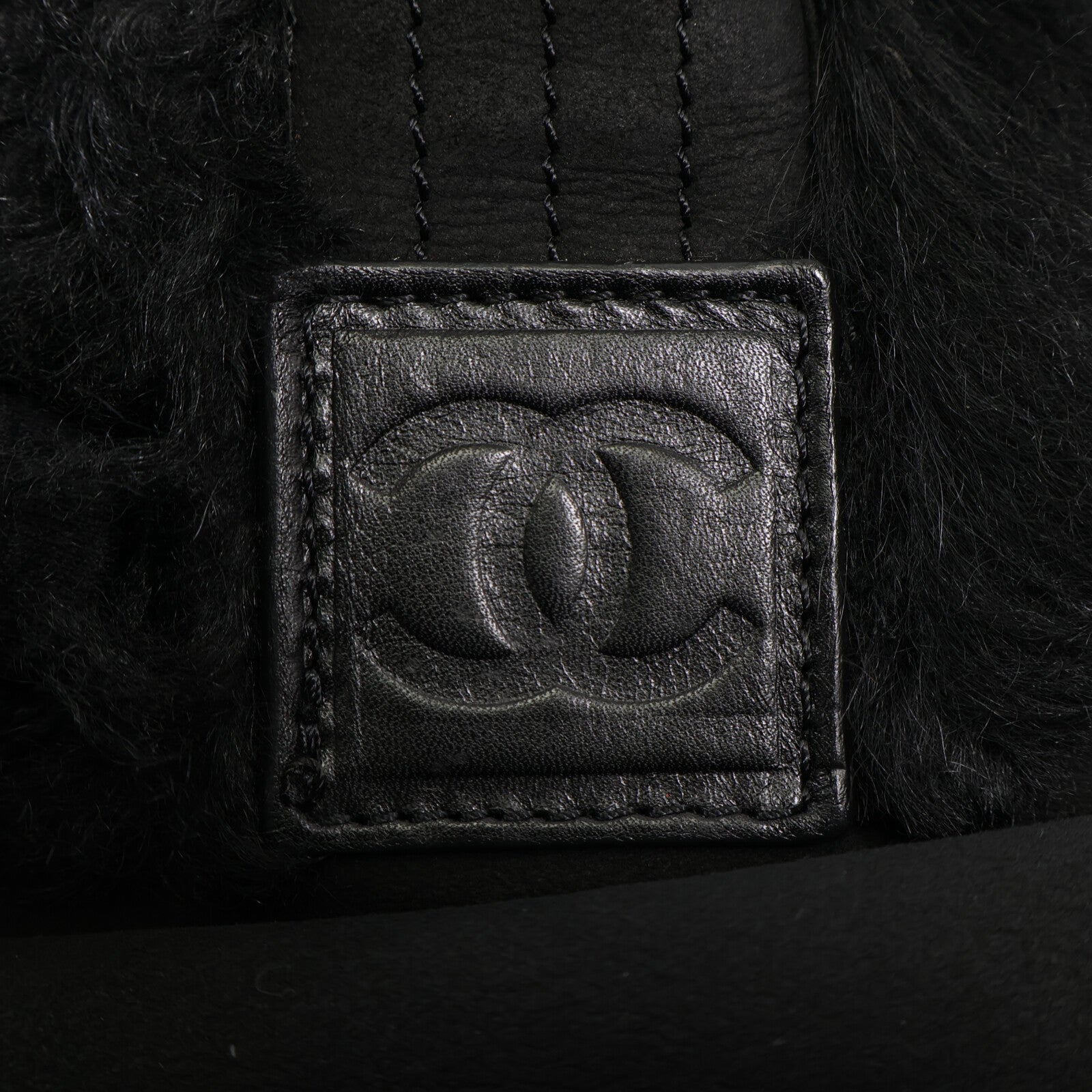 CHANEL 【激減優惠】羊皮/羊毛Tote Bag銀扣手挽袋