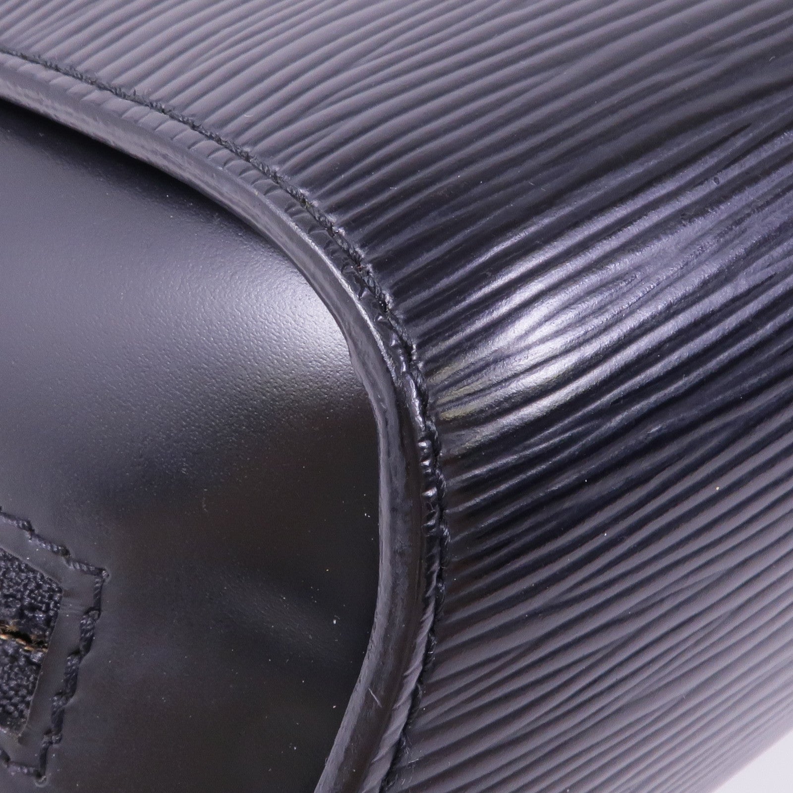 LOUIS VUITTON Epi Mabillon Backpack金扣背包