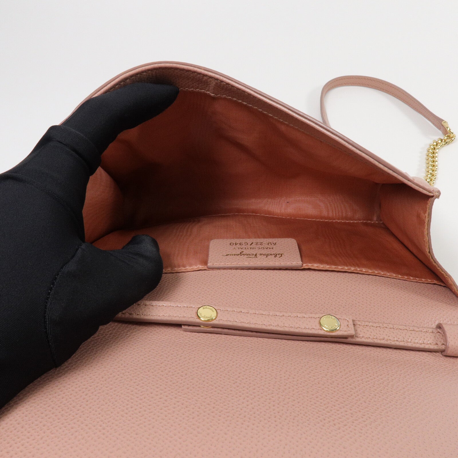 Salvatore Ferragamo 牛皮皮革Vara Bow Woc鏈帶肩背袋