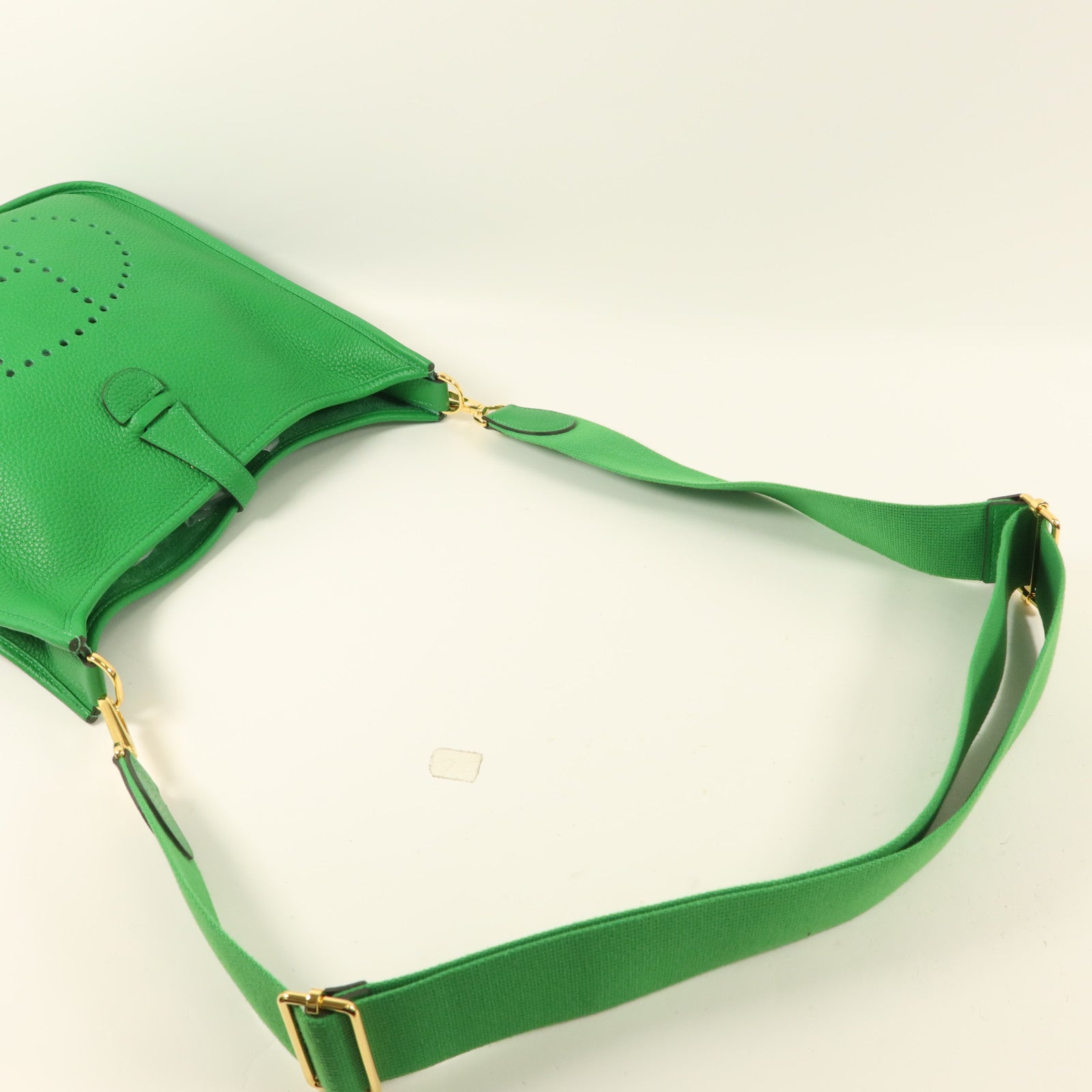 HERMES Clemence皮革Evelyne PM金扣肩背袋