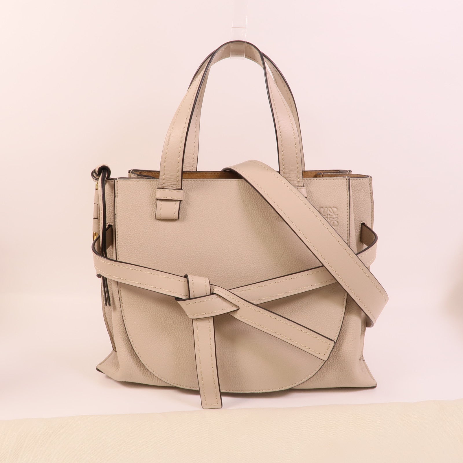 LOEWE 牛皮皮革Gate Top Handle手挽肩背兩用袋