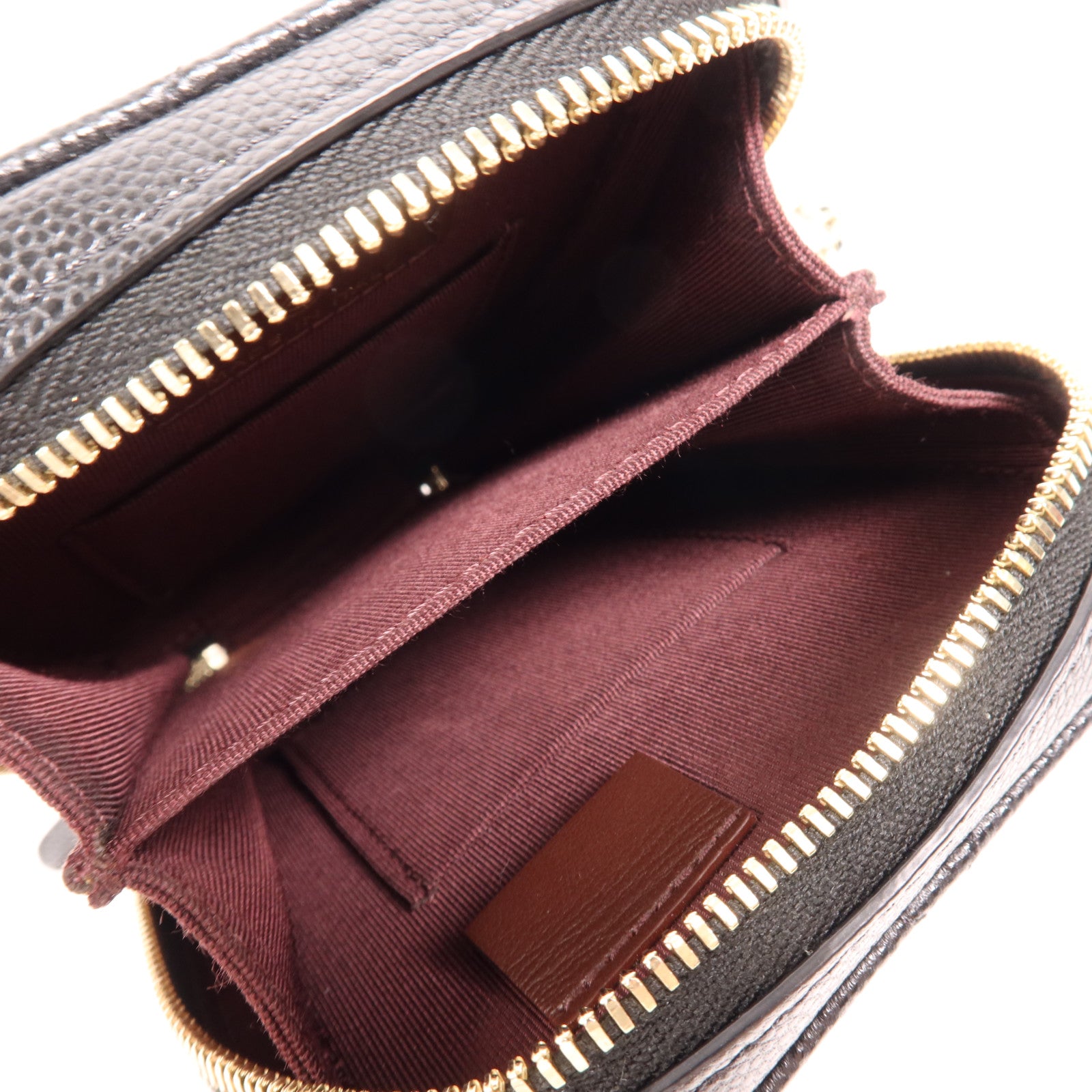 CHANEL 牛皮皮革Chain Shoulder金扣鏈帶肩背袋