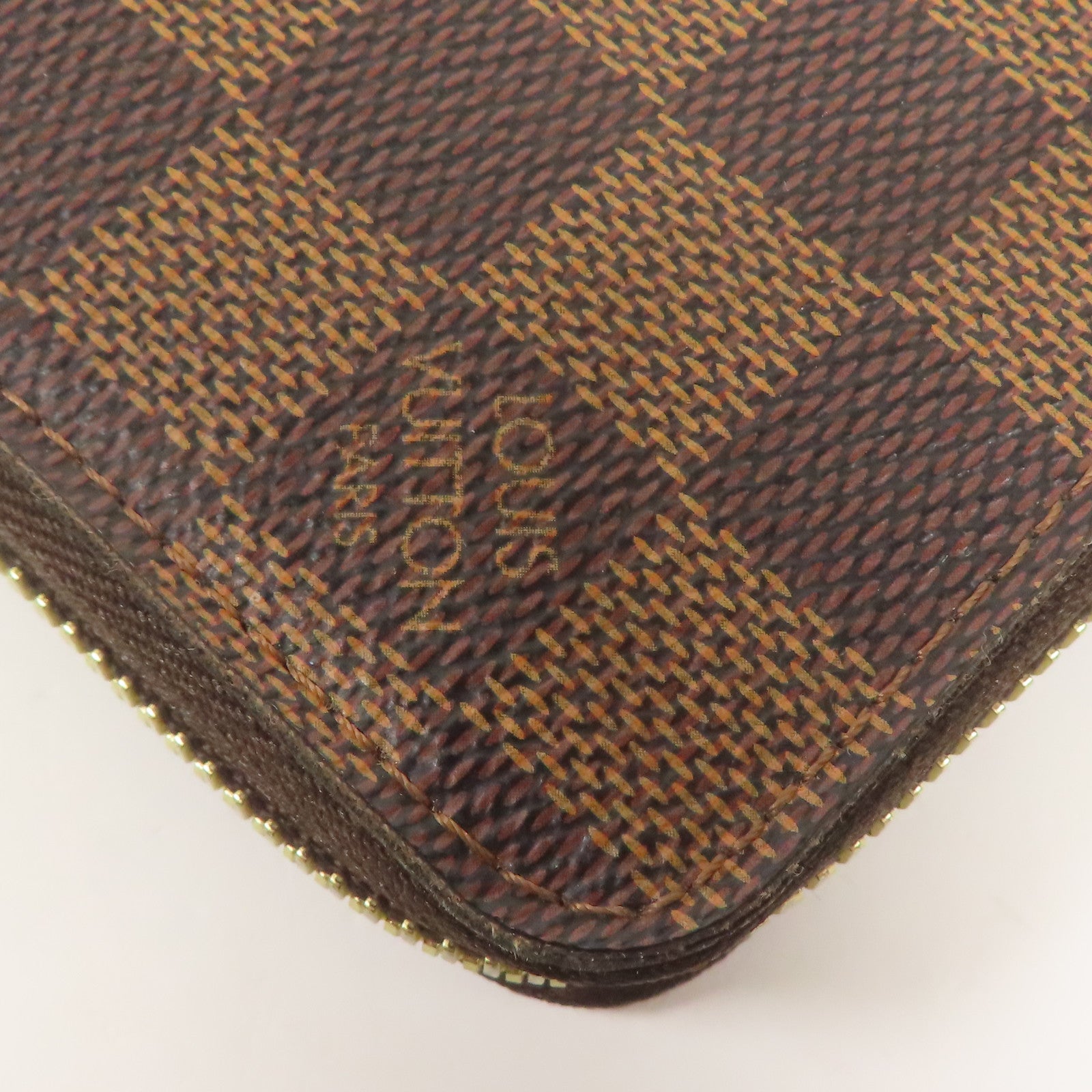 LOUIS VUITTON Damier Zippy Wallet長錢包
