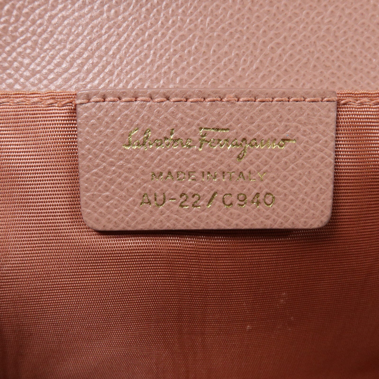 Salvatore Ferragamo 牛皮皮革Vara Bow Woc鏈帶肩背袋