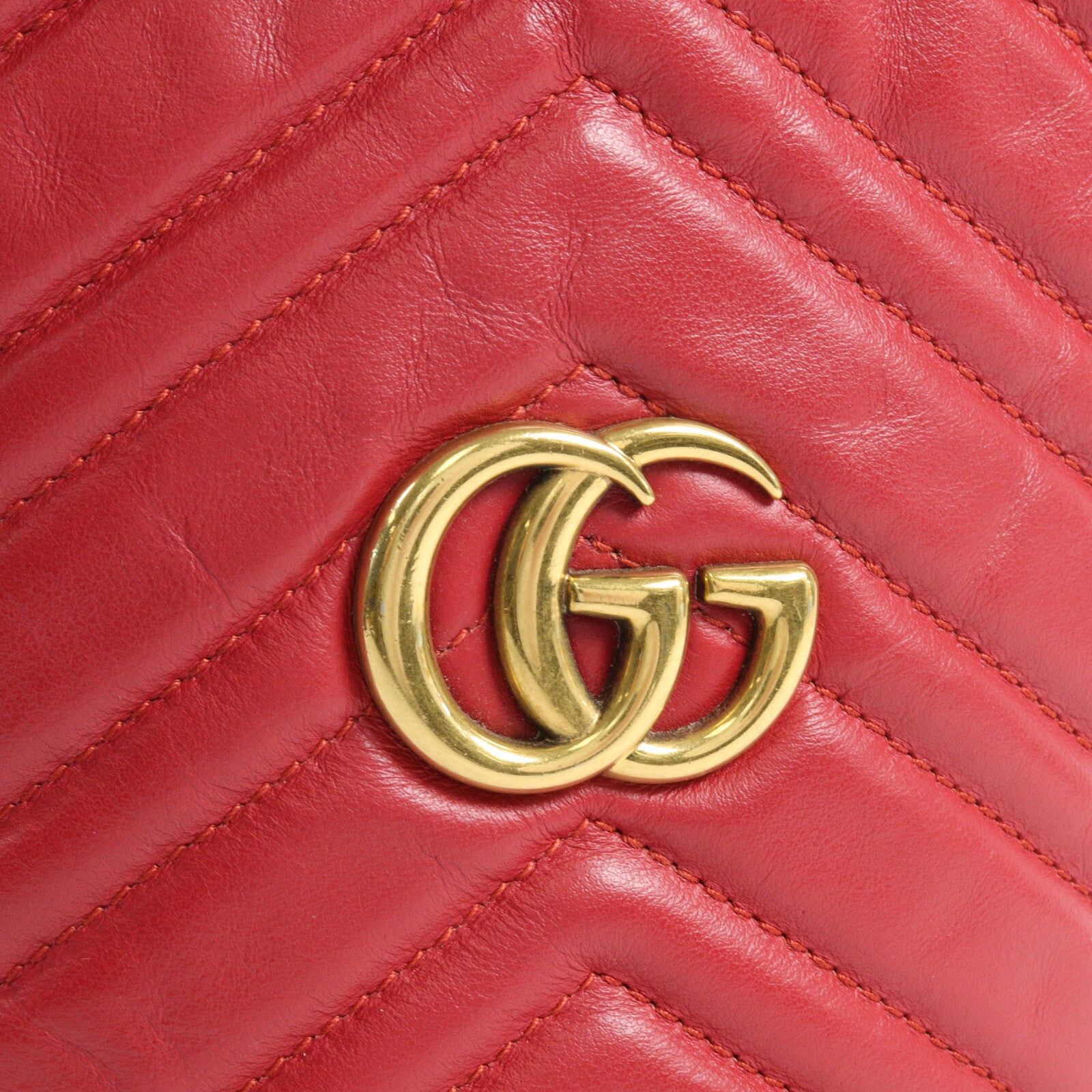 GUCCI 牛皮皮革GG Marmont Mini Bucket鏈帶肩背袋