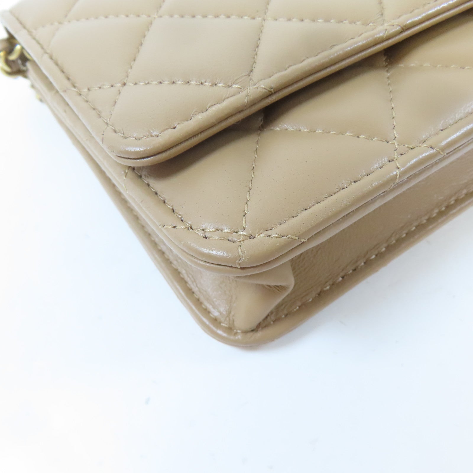 CHANEL 菱格羊皮皮革Wallet On Chain Gold Ball金扣鏈帶肩背袋