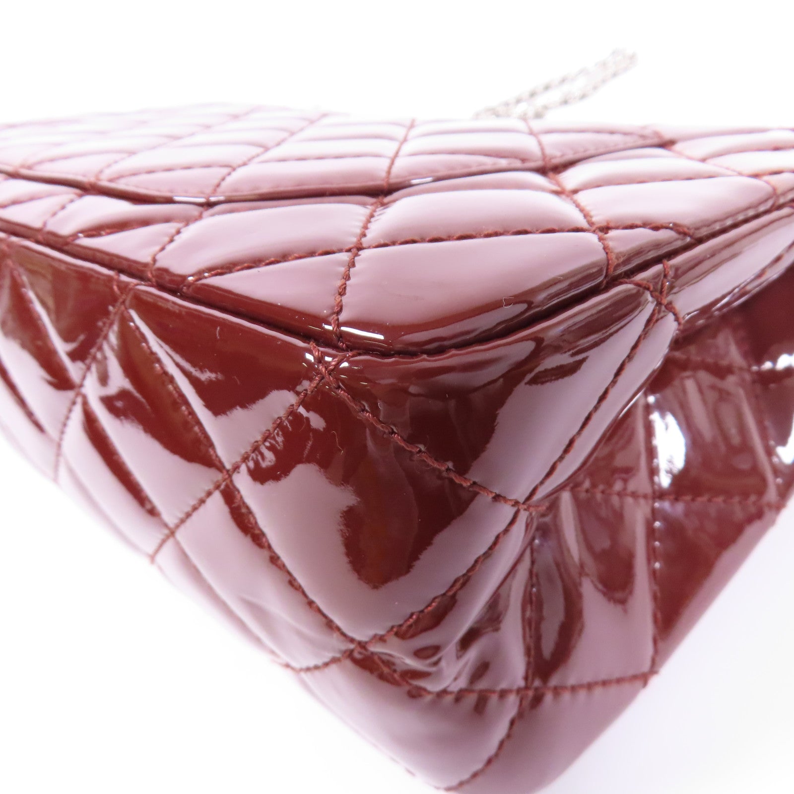 CHANEL 漆皮皮革2.55 Maxi銀扣鏈帶肩背袋