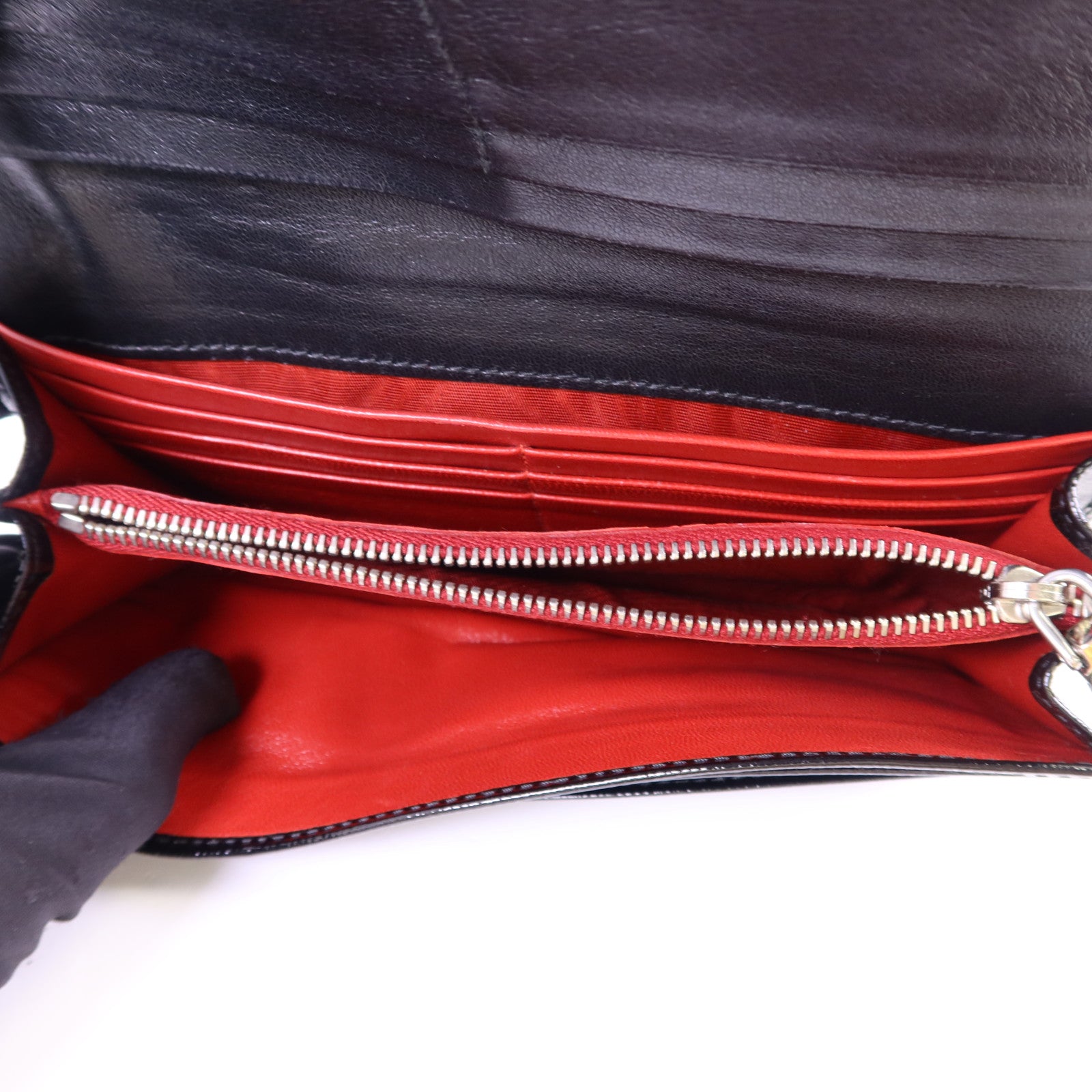 PRADA 漆皮皮革Long Wallet銀扣長錢包