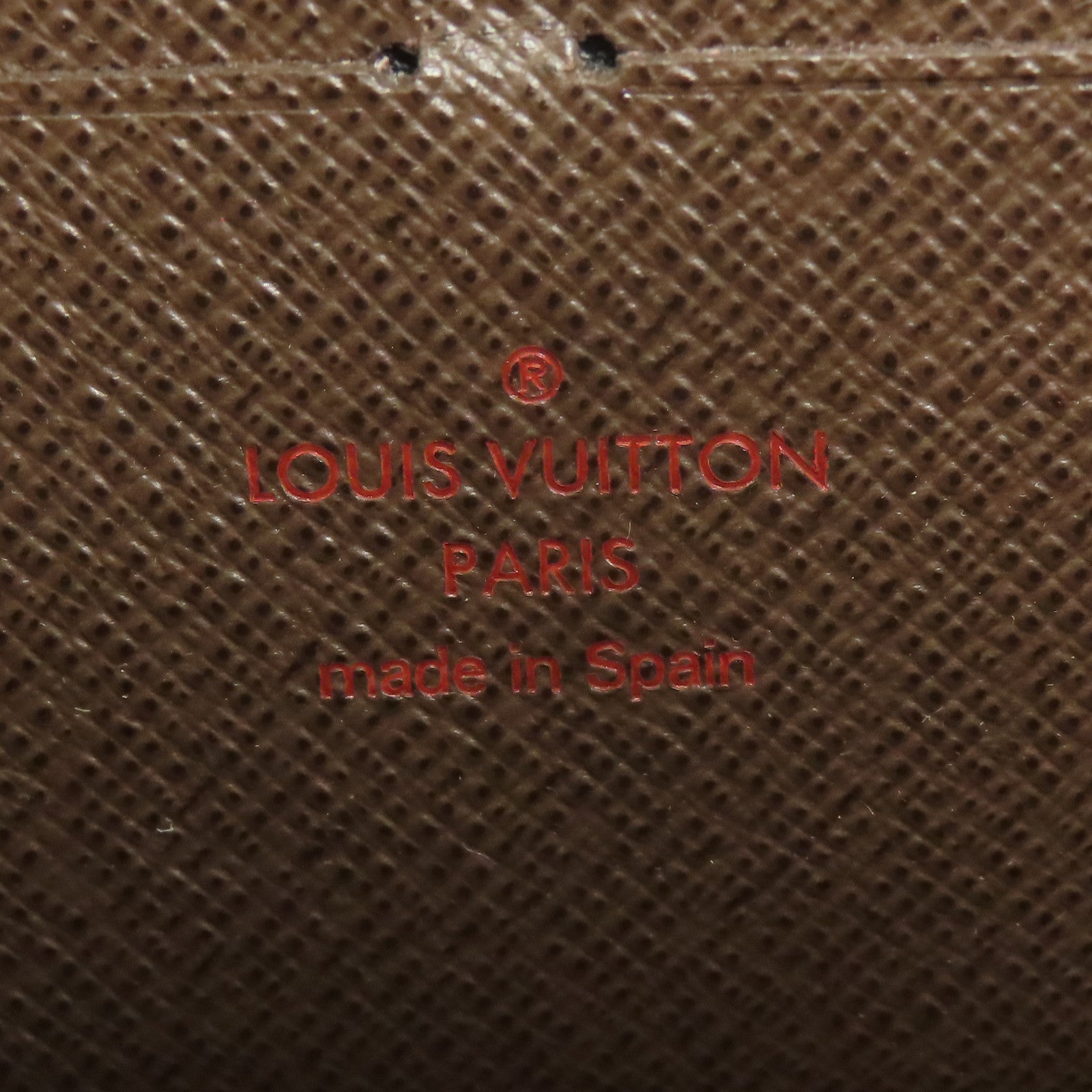 LOUIS VUITTON Damier Zippy Wallet長錢包