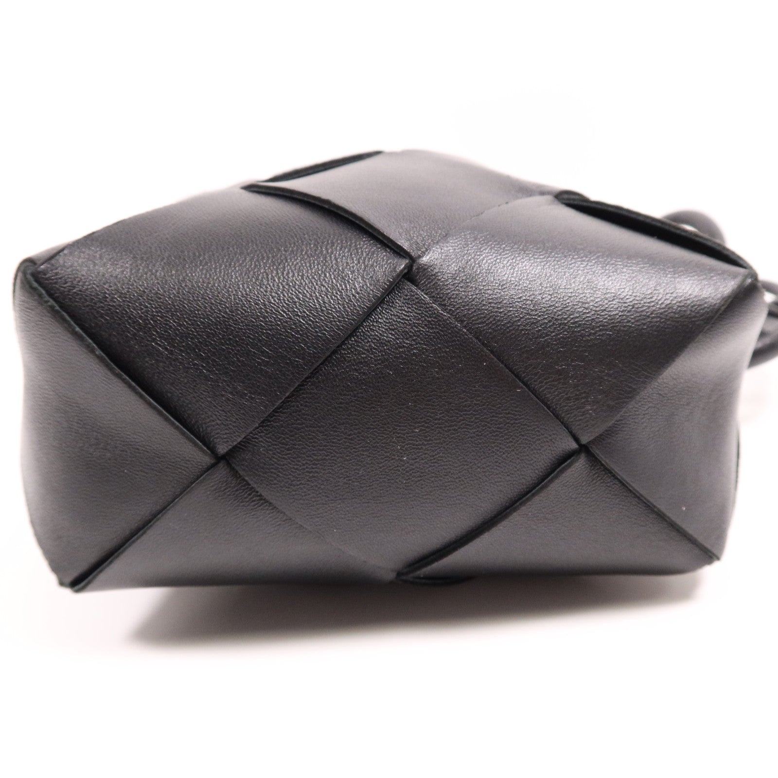 BOTTEGA VENETA 牛皮皮革Shoulder Bag金扣肩背袋