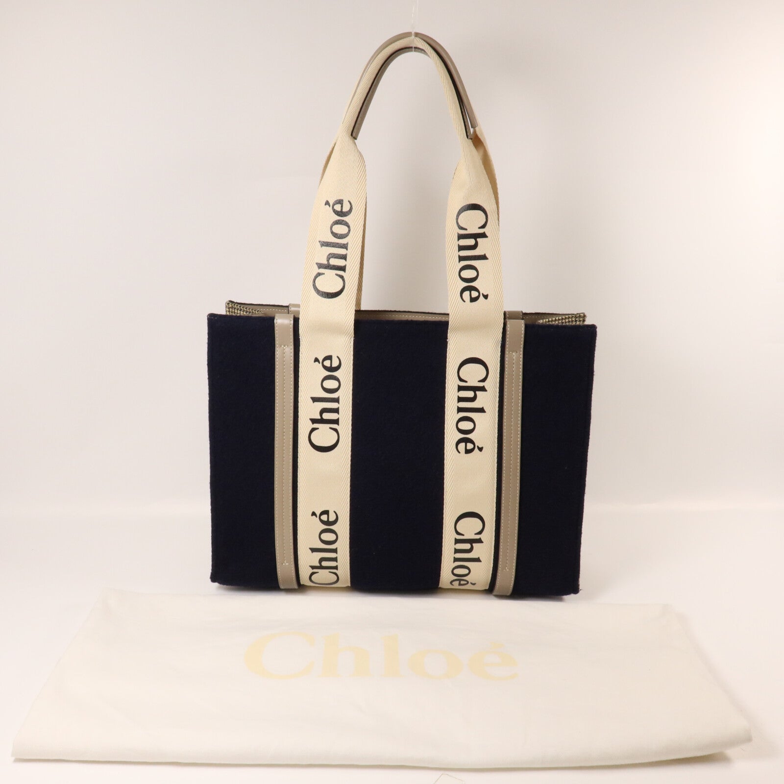 Chloe 羊毛/帆布Woody Medium手挽袋