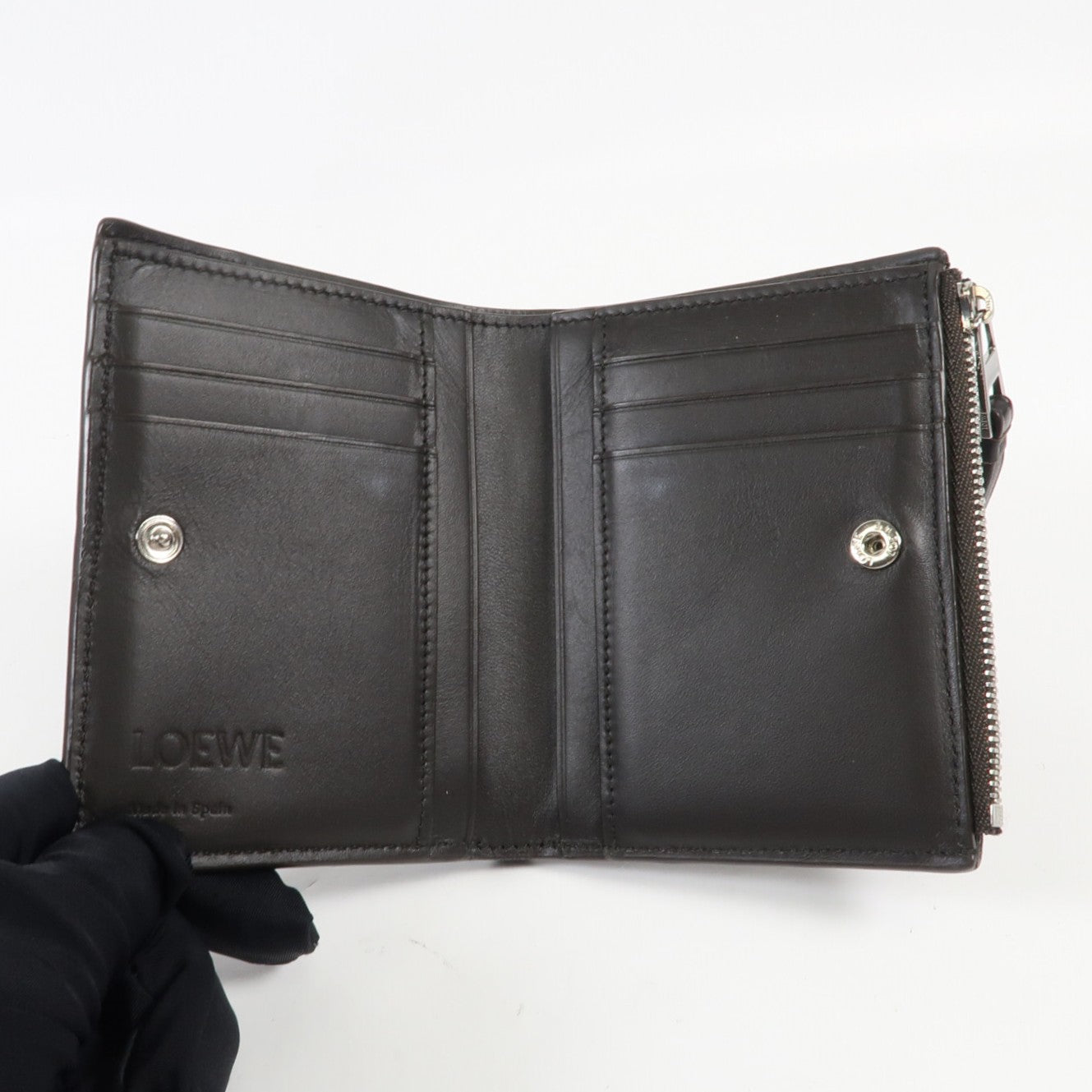 LOEWE 牛皮皮革Puzzle Slim Compact銀扣錢包