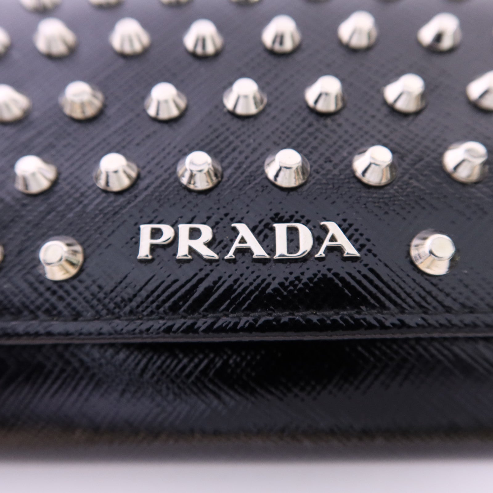 PRADA 漆皮皮革Long Wallet銀扣長錢包