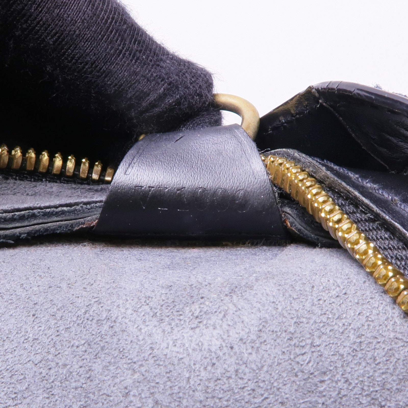 LOUIS VUITTON Epi Mabillon Backpack金扣背包