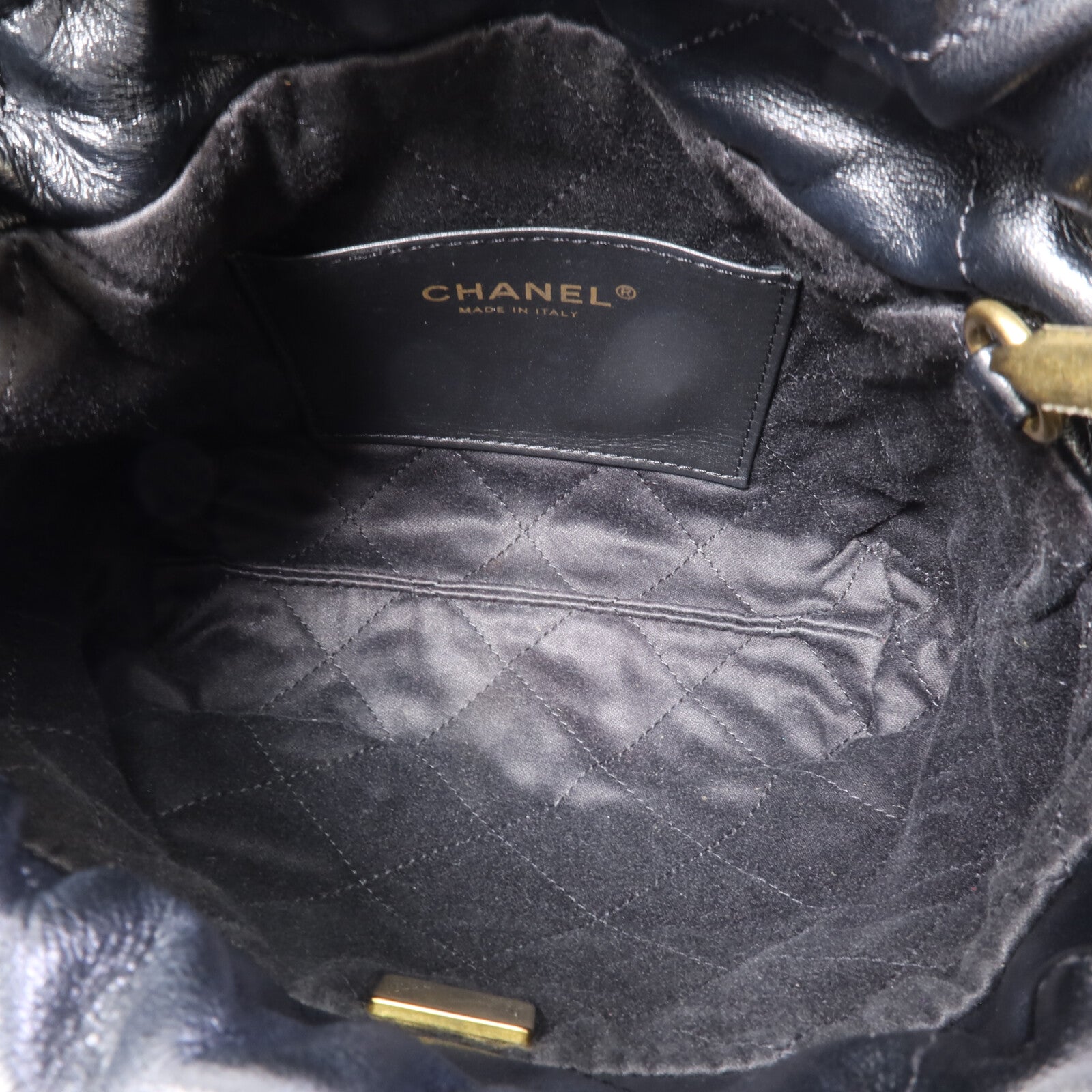 CHANEL 牛皮皮革C22 Mini金扣鏈帶肩背袋
