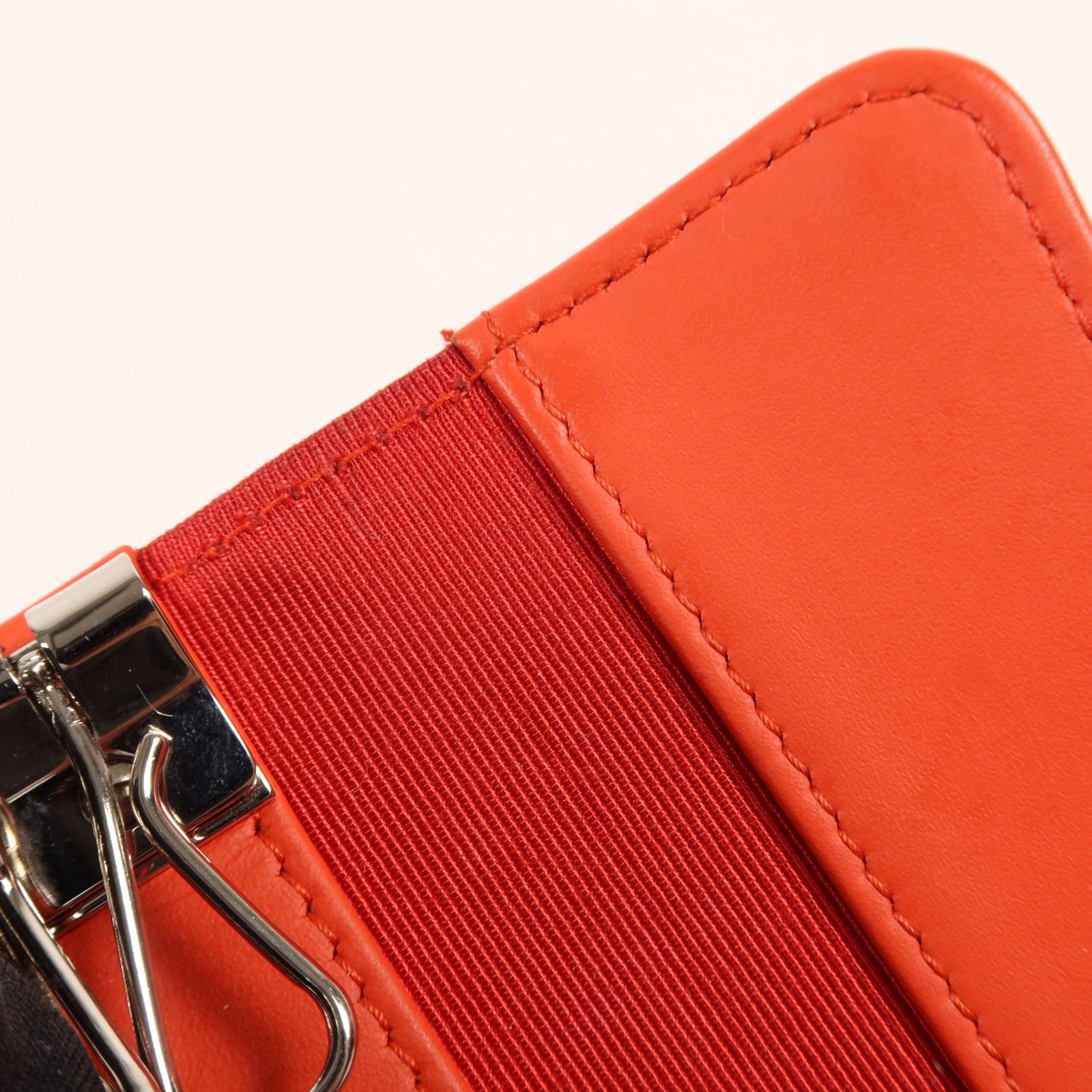 CHANEL 漆皮皮革Key Holder銀扣鑰匙包